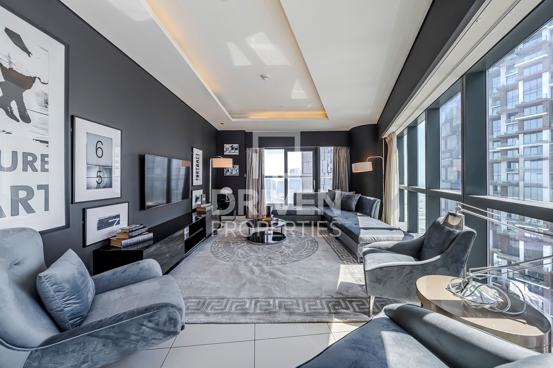 High Floor and Spacious Ready to move in