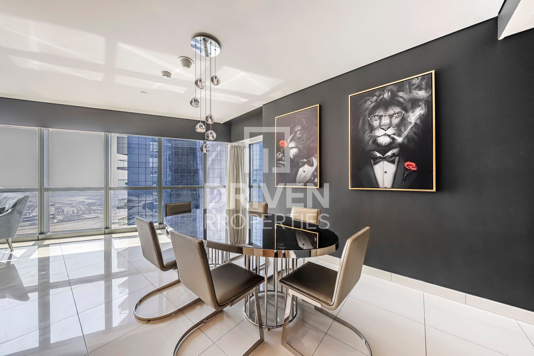 High Floor and Spacious Ready to move in