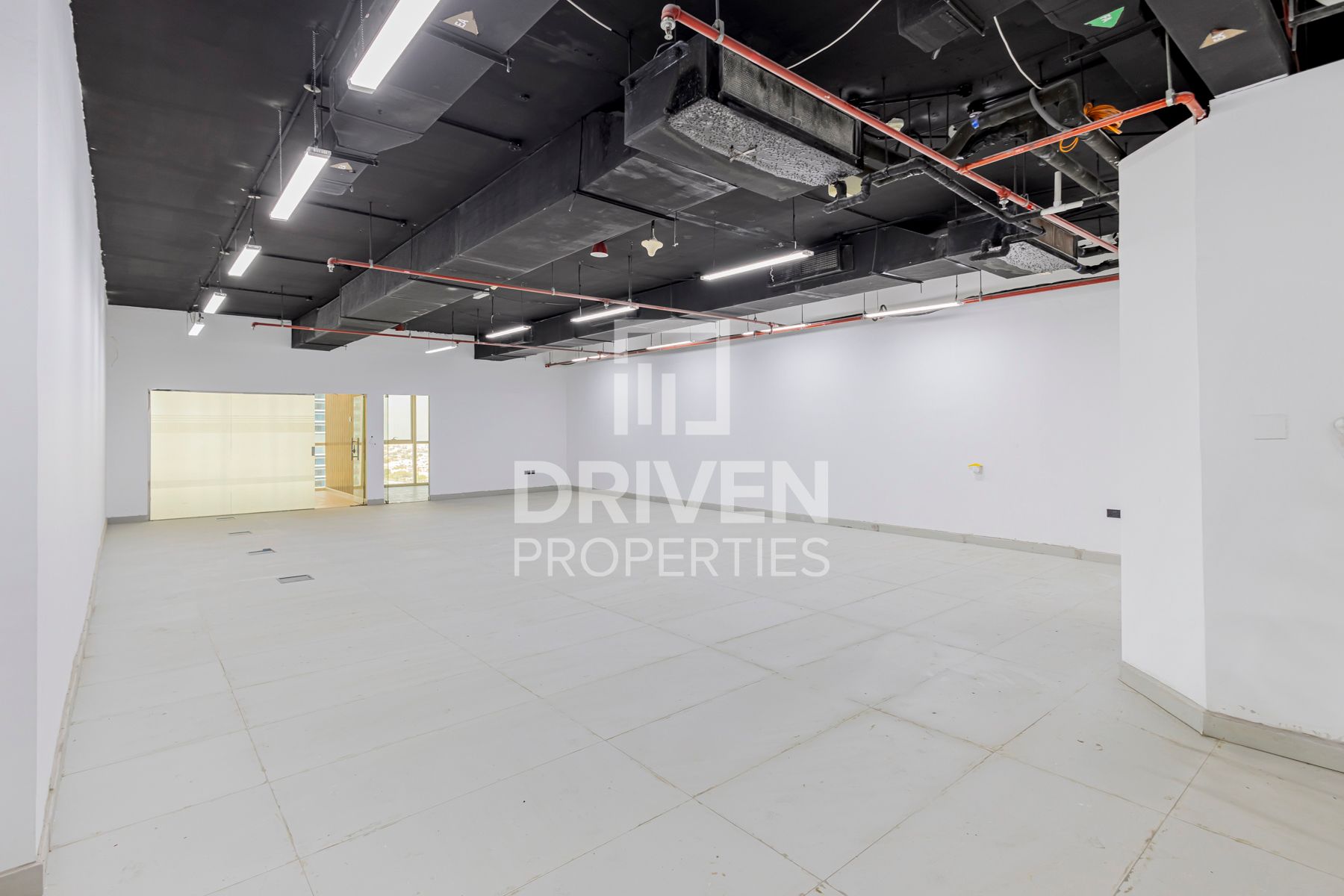 Office for Lease Near Metro Semi Furnished