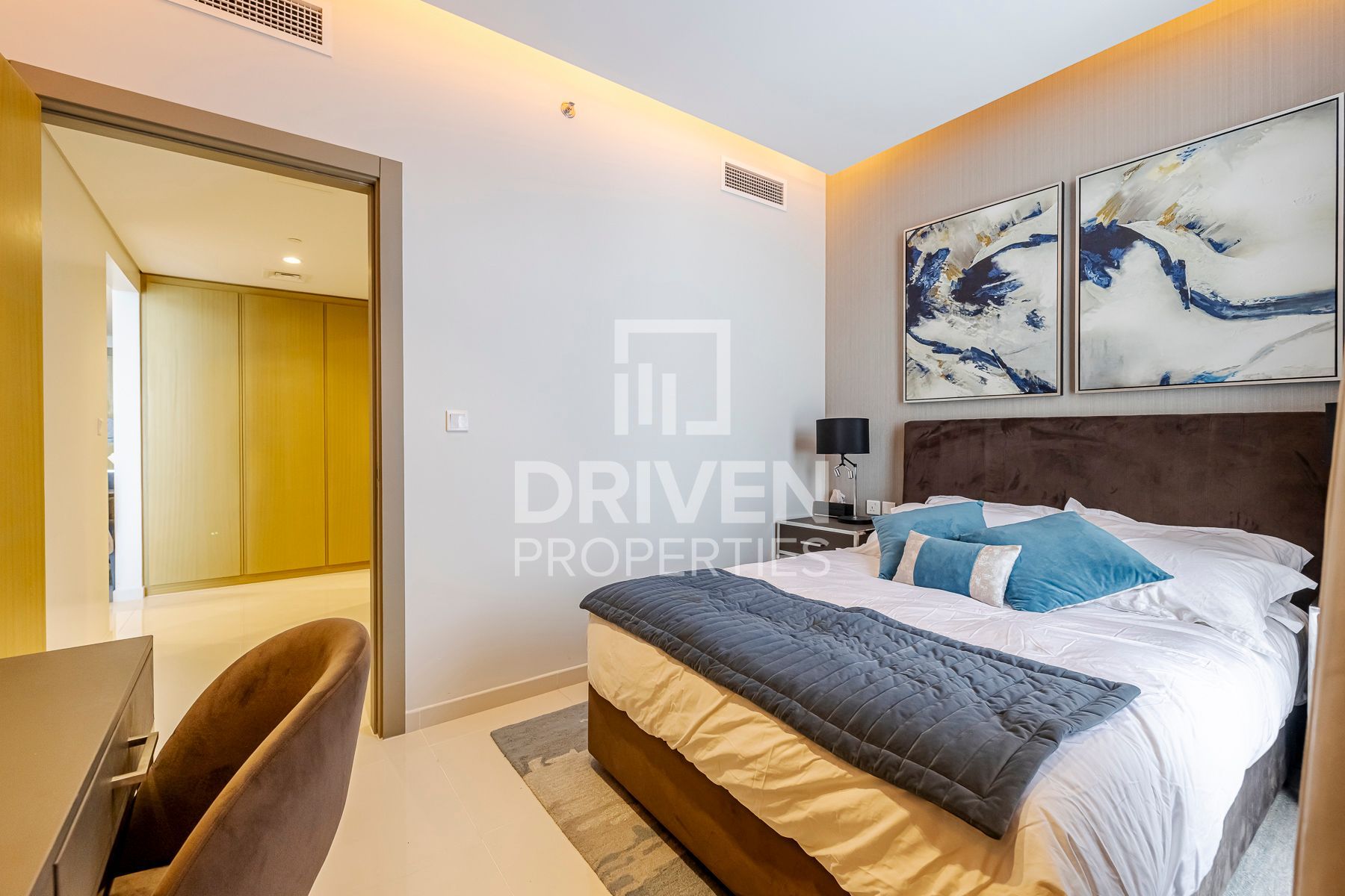 Modern Apartment Furnished Community View