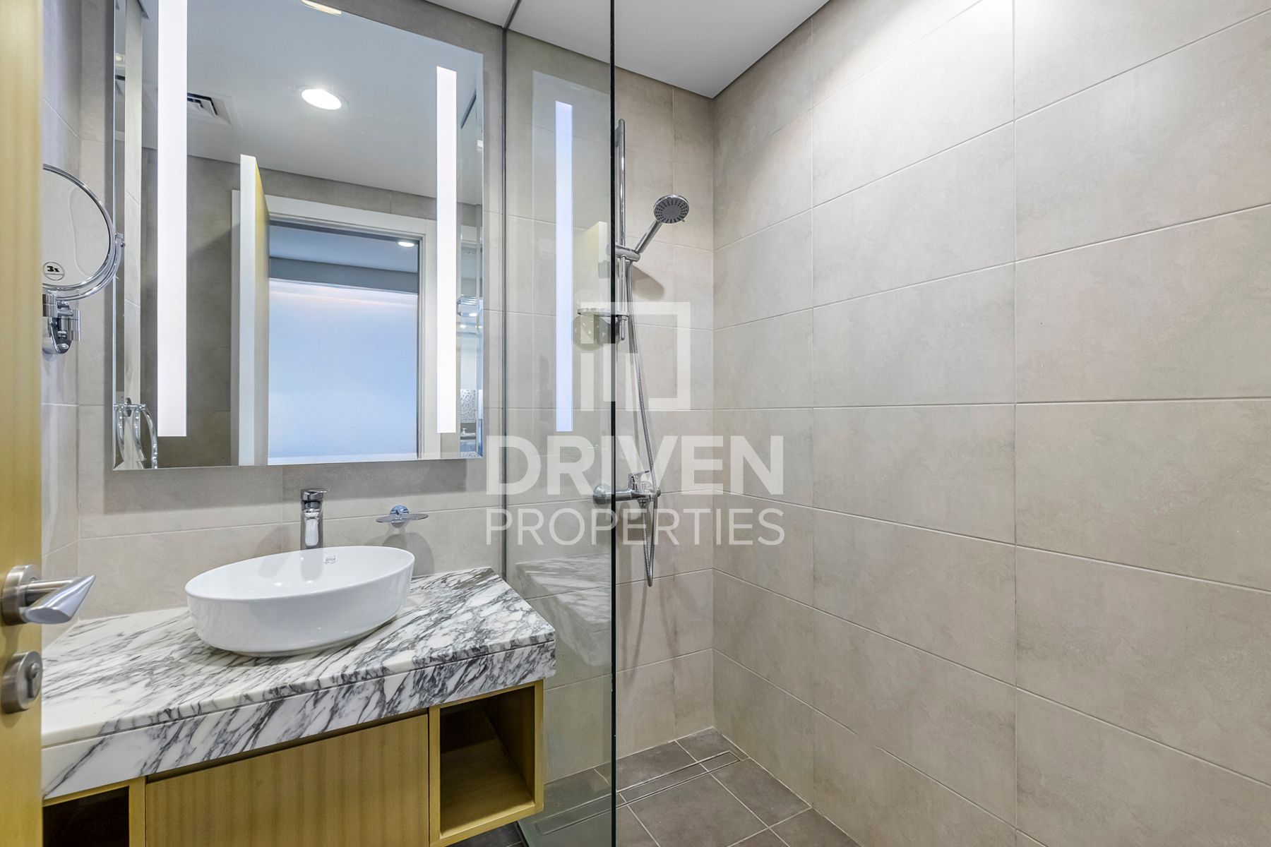 Modern Apartment Furnished Community View