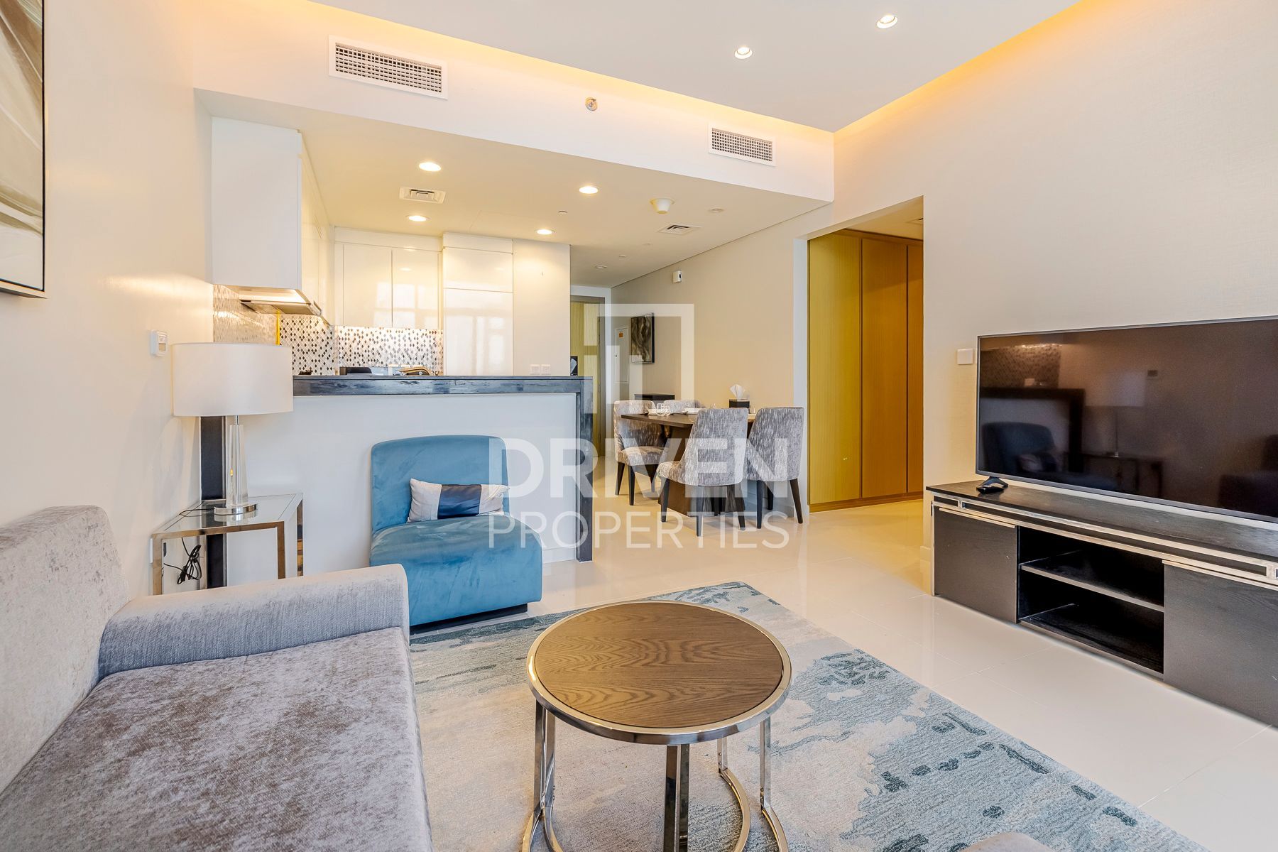 Modern Apartment Furnished Community View