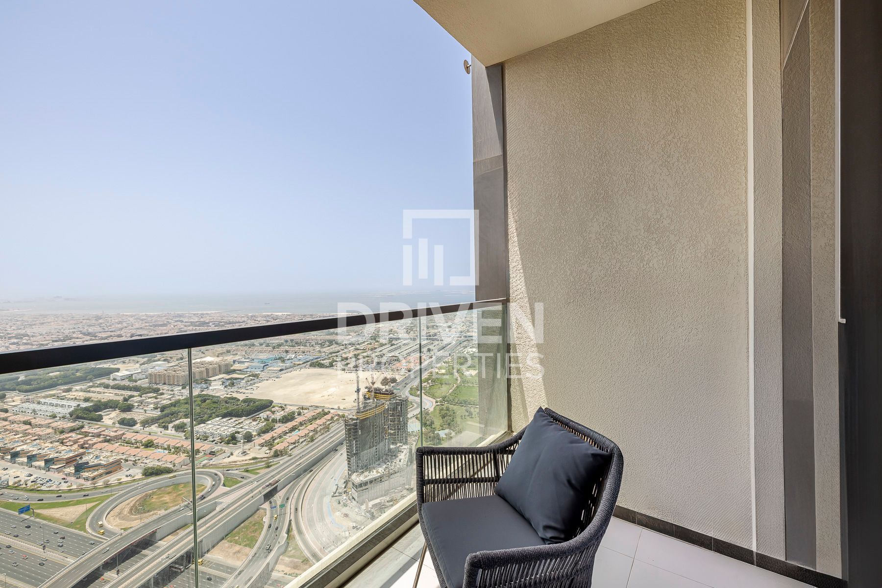 Modern Apartment Furnished Community View