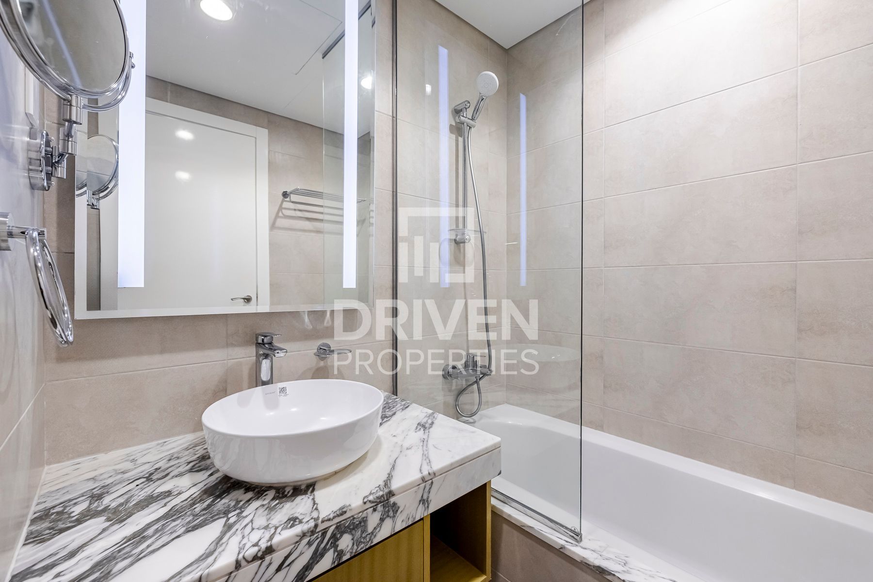 Modern Apartment Furnished Community View