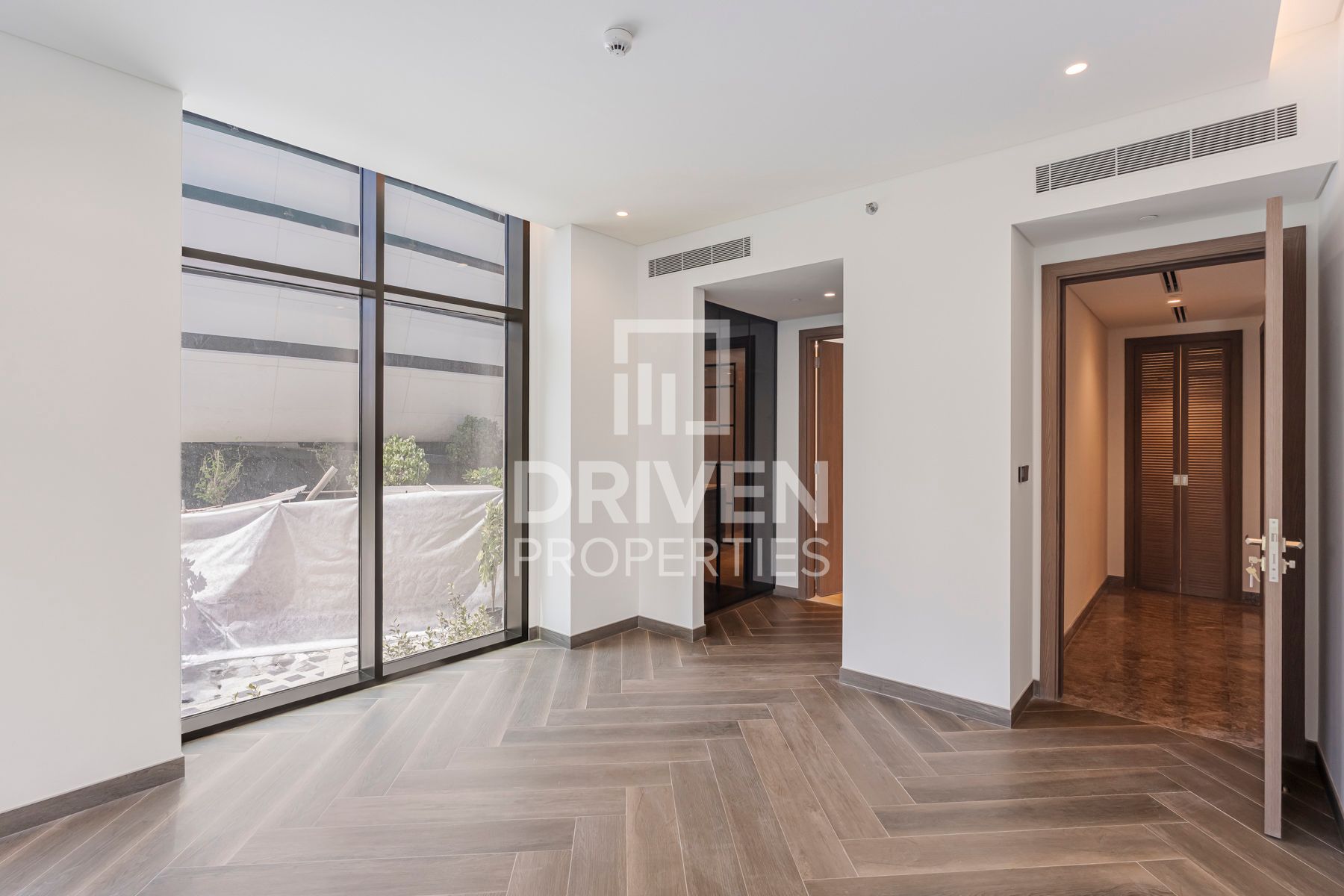 Loft Duplex Type plus Maids Room Canal View