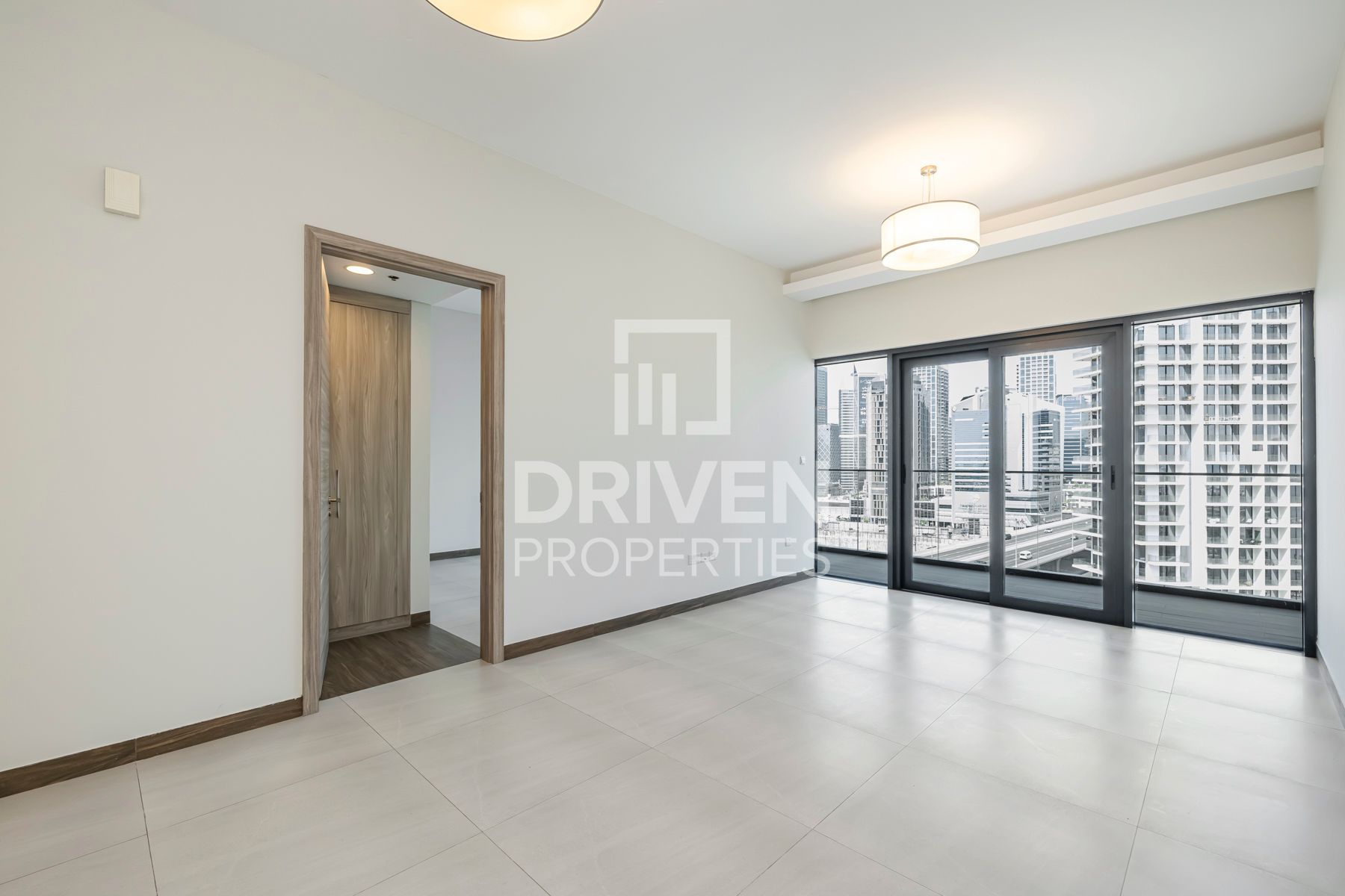 Prime Area High Quality Finishing Commodious