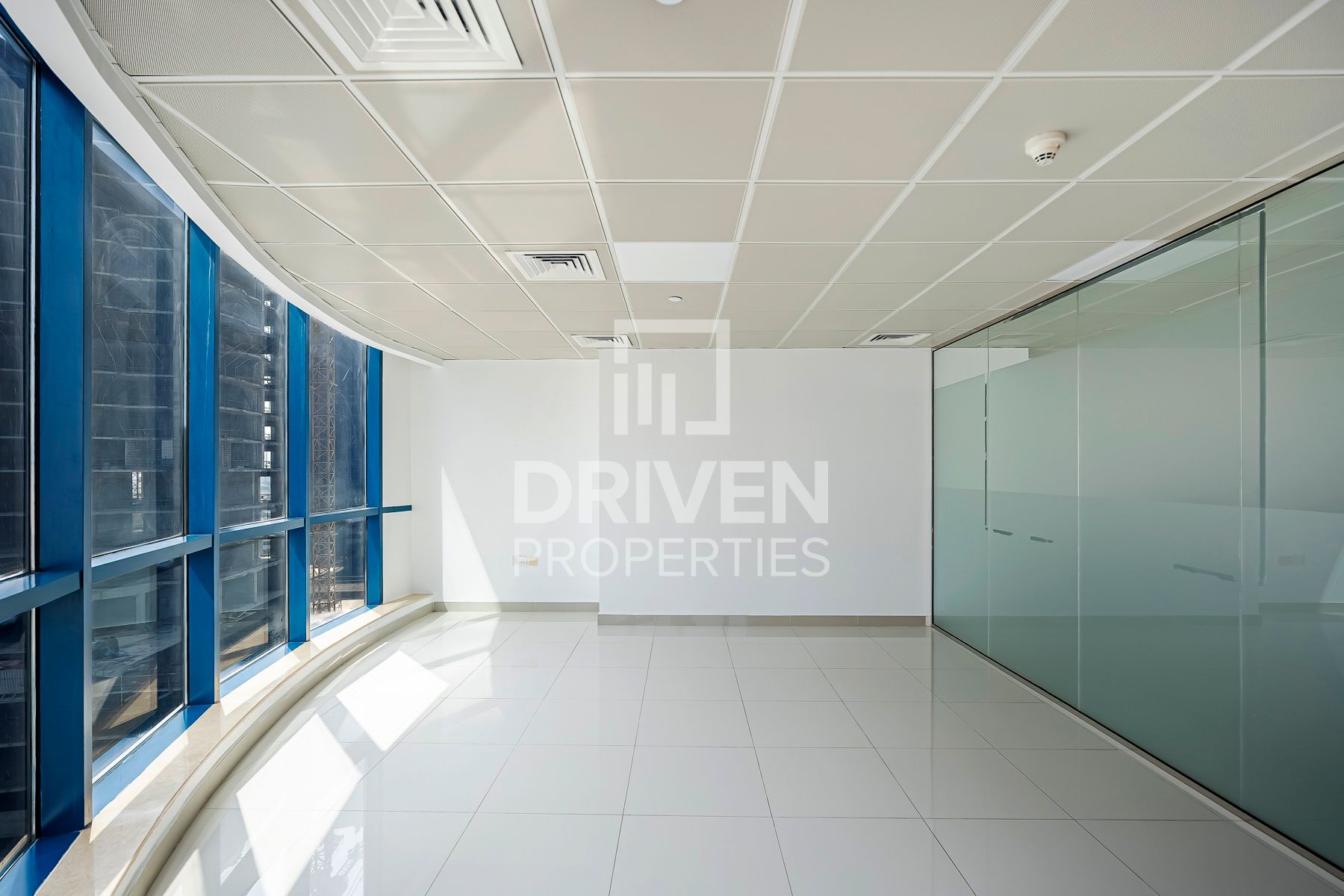 Vacant office DMCC SZR View Close to metro