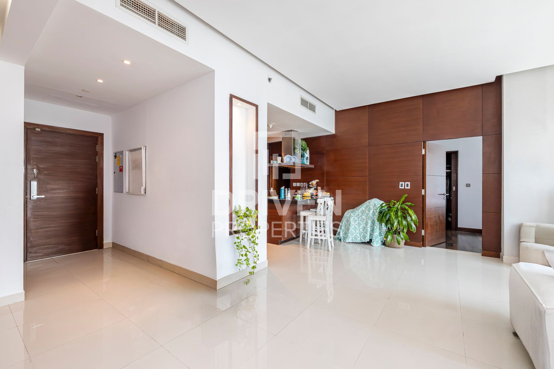 Spacious with Maids Room Tenanted Best Price