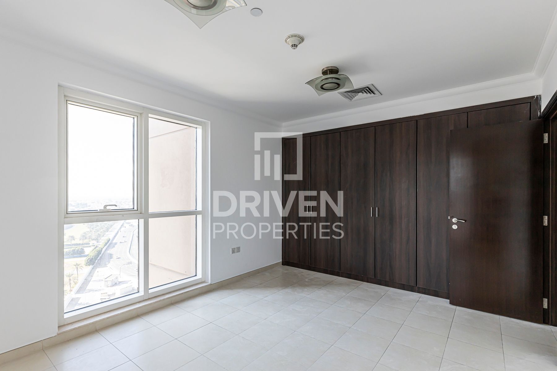 Largest Unit Commodious Layout Vacant