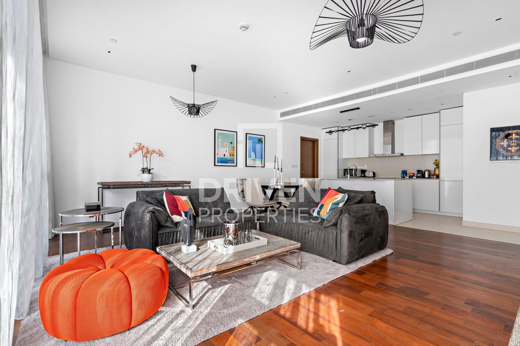 Furnished Spacious Layout Ready to Move-in