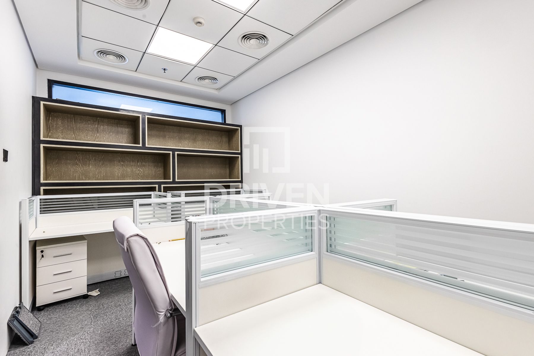 Designer Finished Upgraded Office Vacant