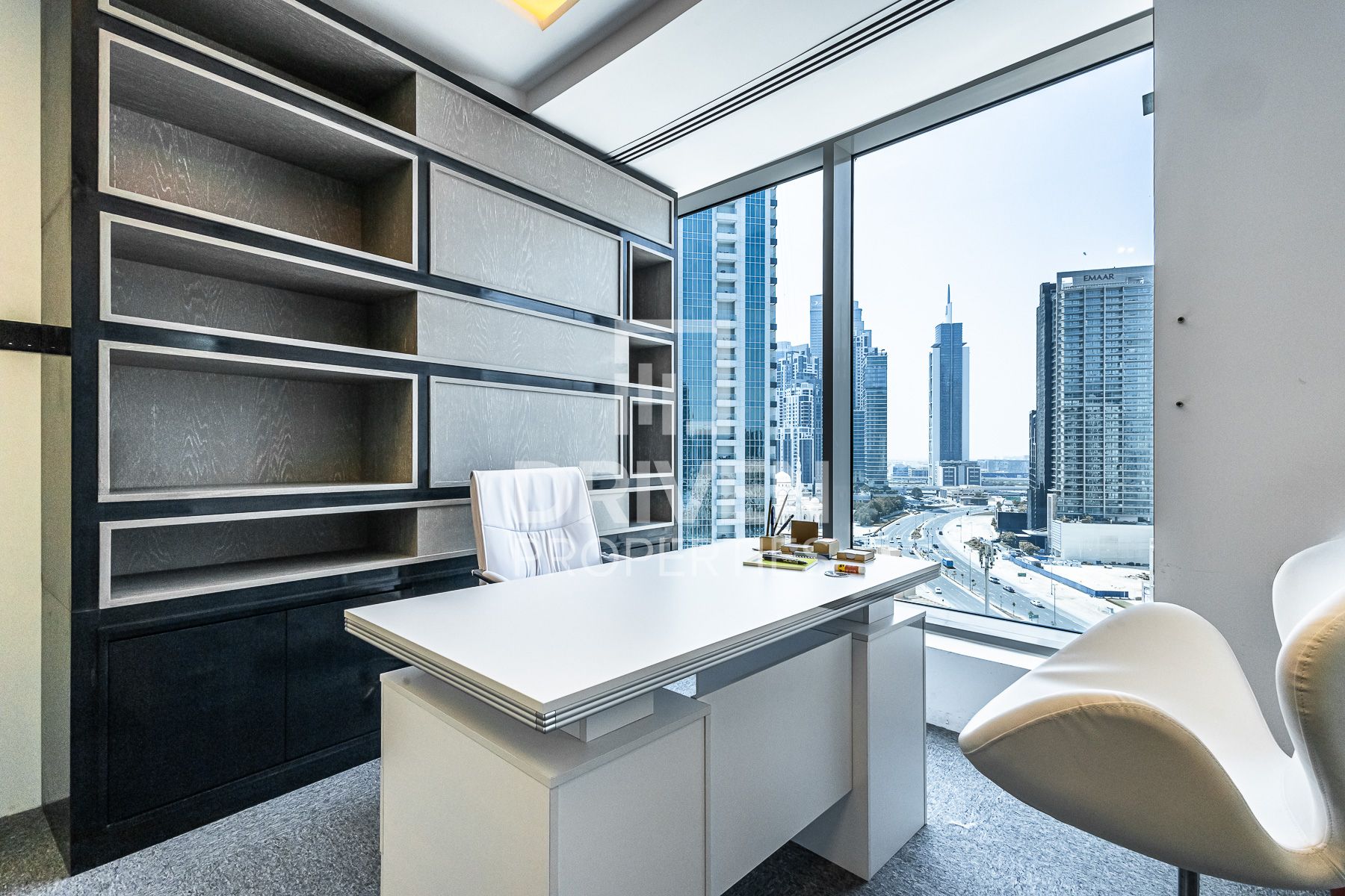 Designer Finished Upgraded Office Vacant