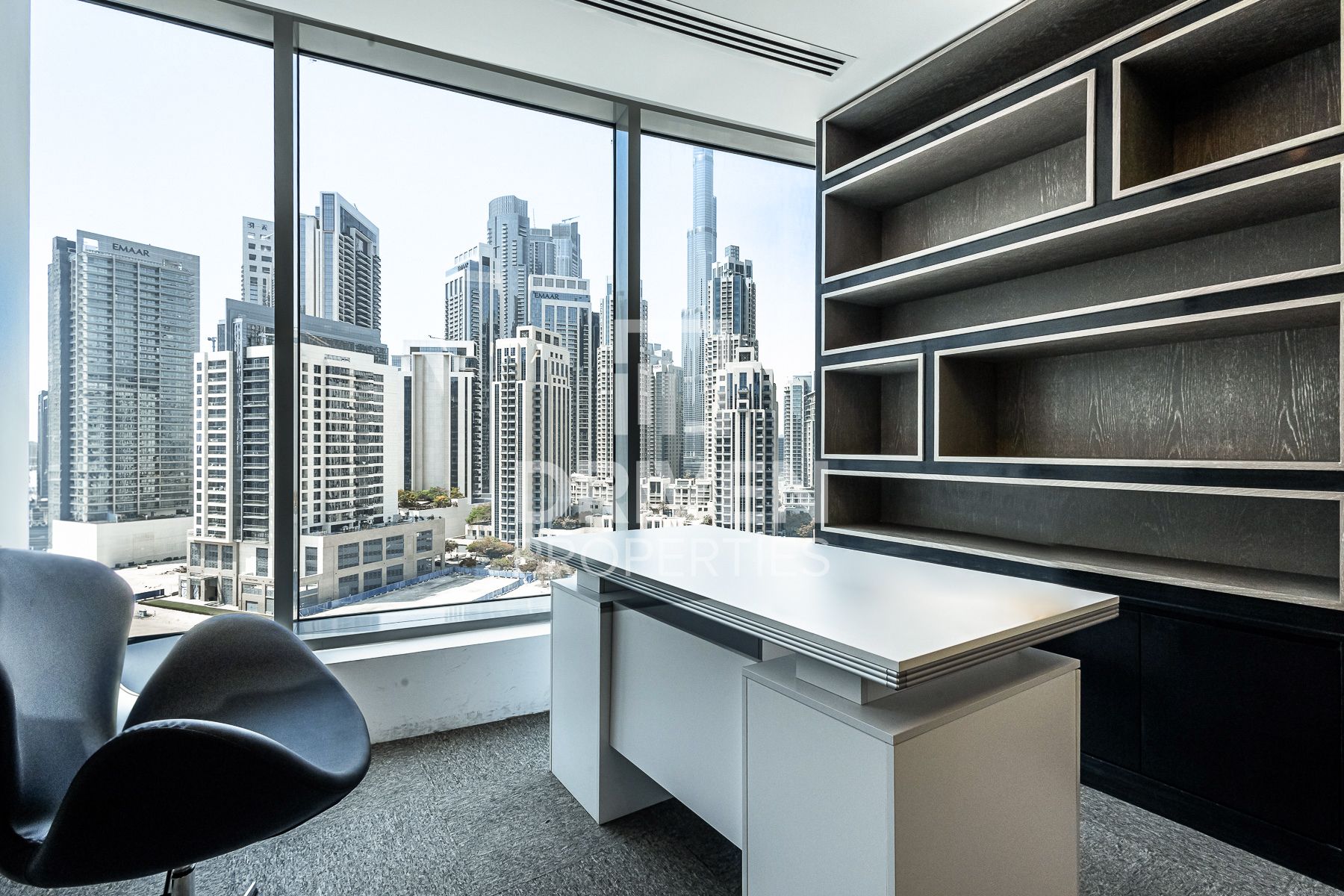 Designer Finished Upgraded Office Vacant