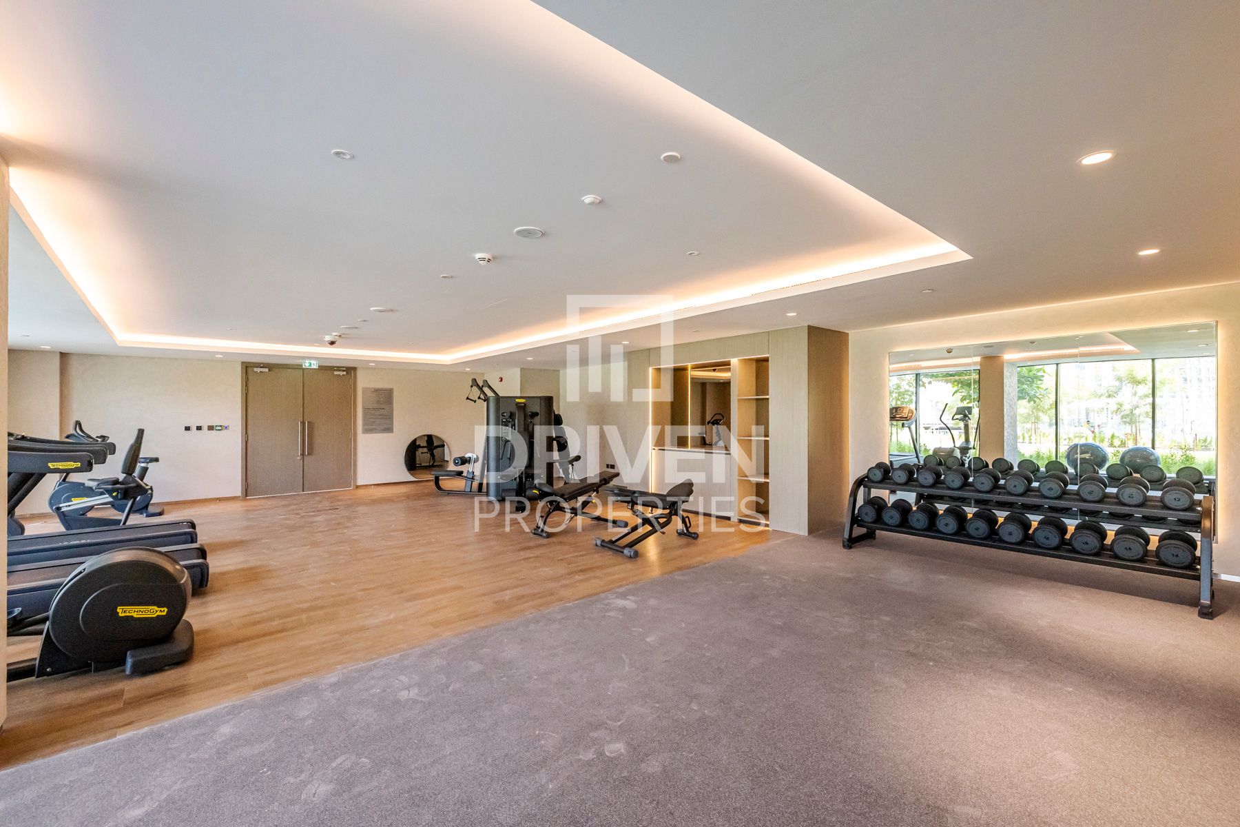 Modern Finish Recently Handed Over Corner Unit