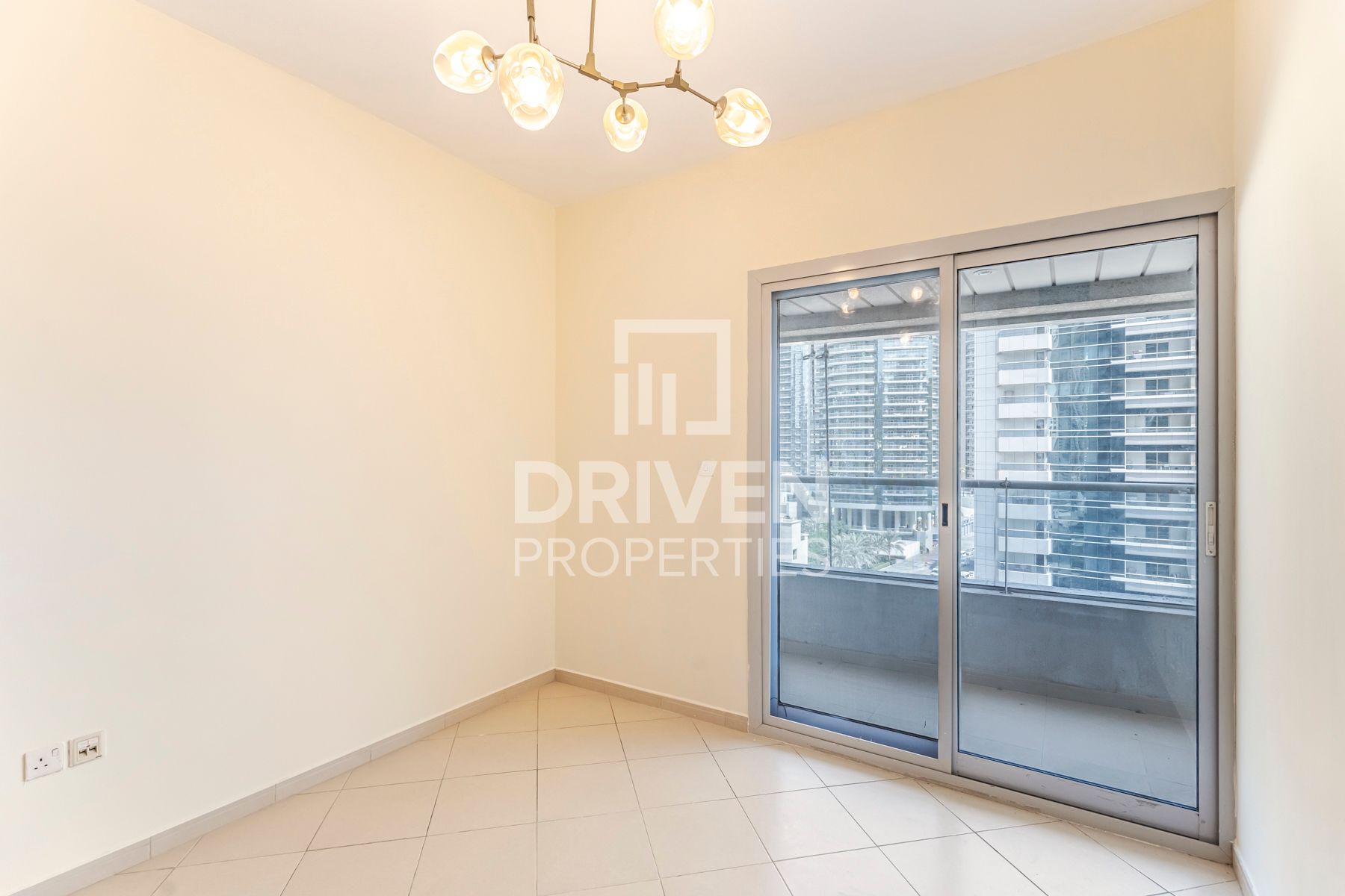 Spacious and Bright Apartment Ready to Move In