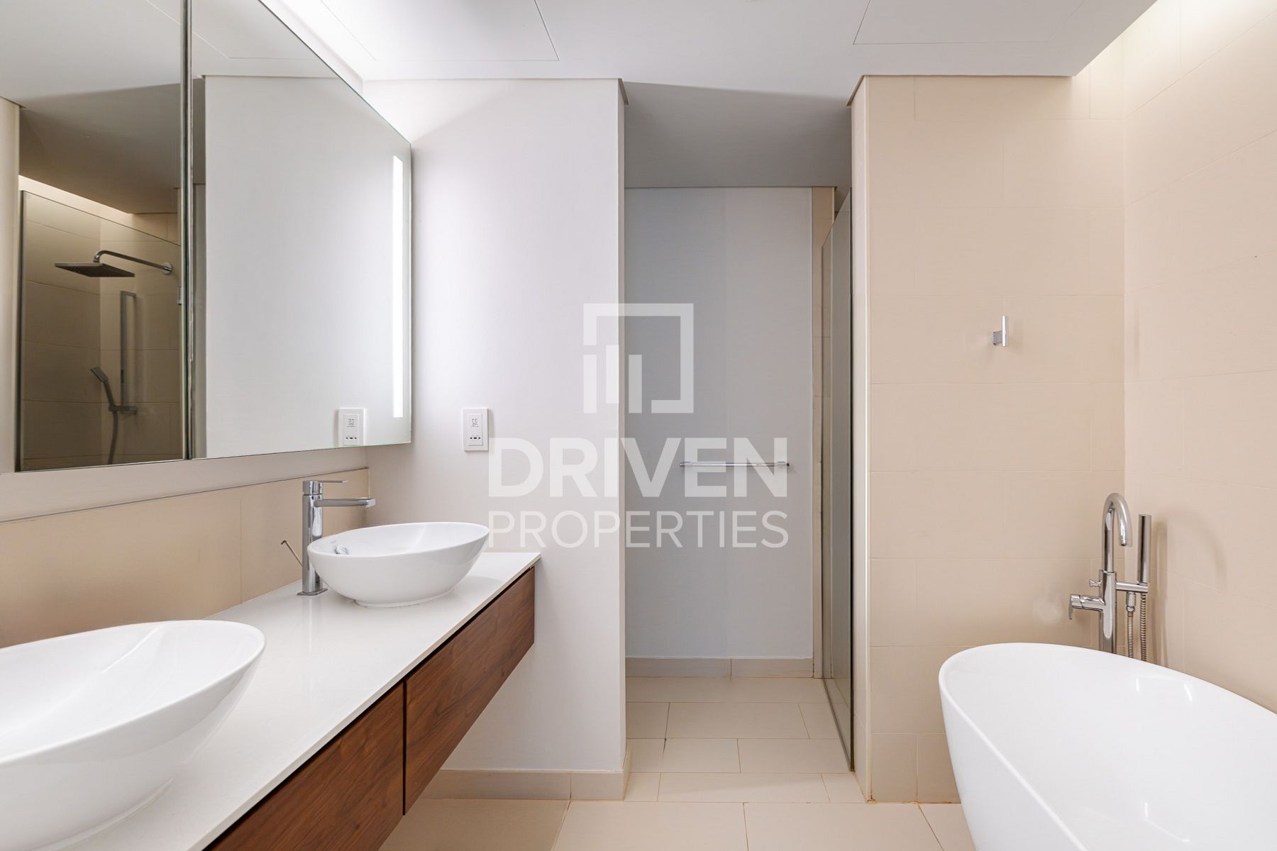 Spacious and Bright Direct Pool Access