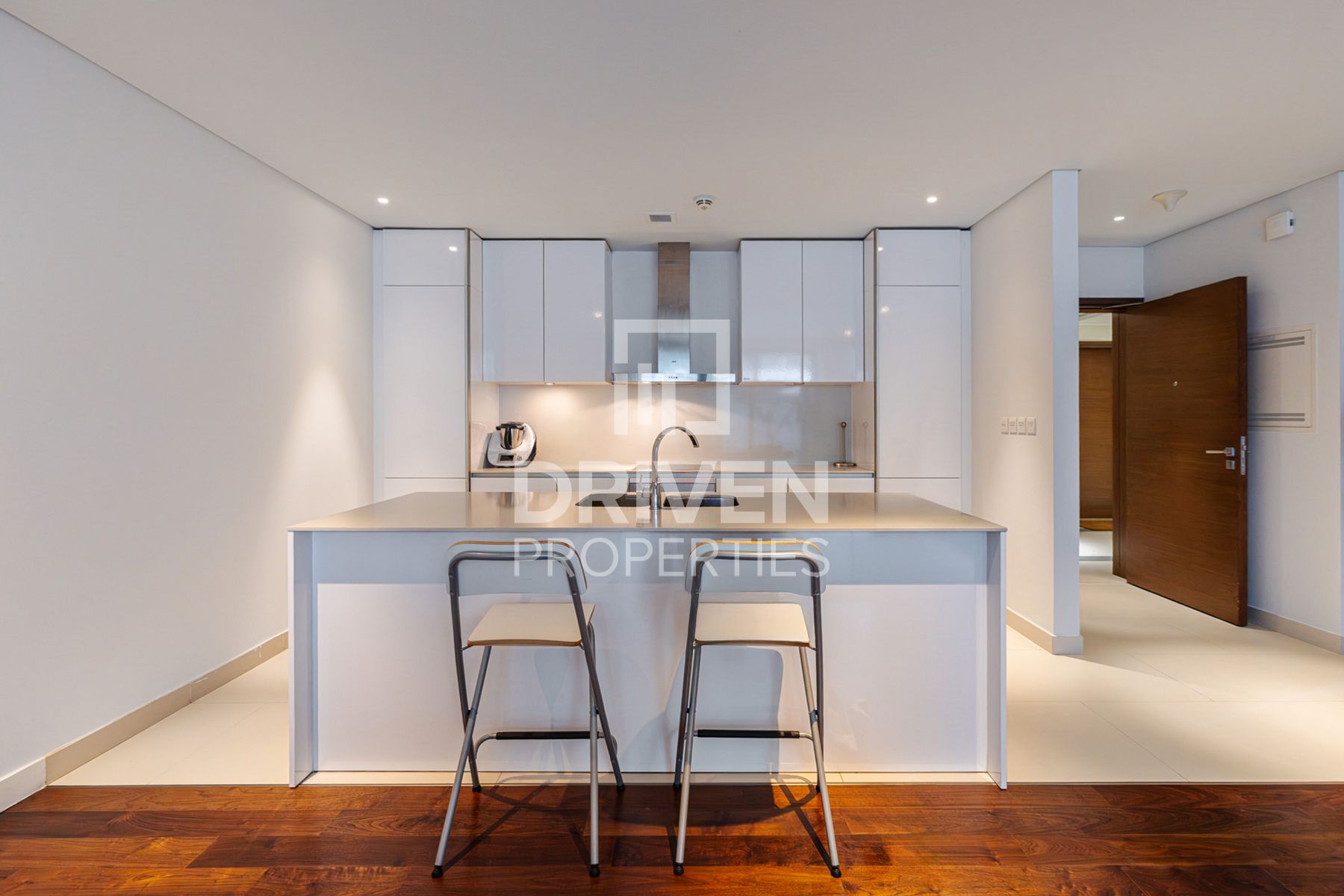 Spacious and Bright Direct Pool Access