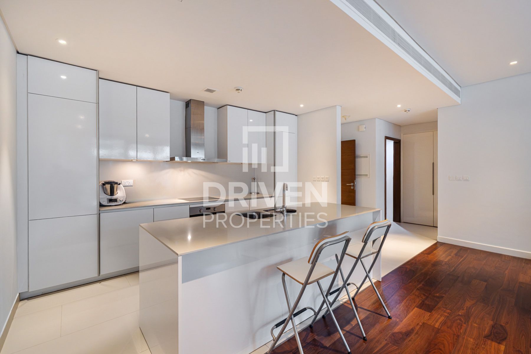 Spacious and Bright Direct Pool Access