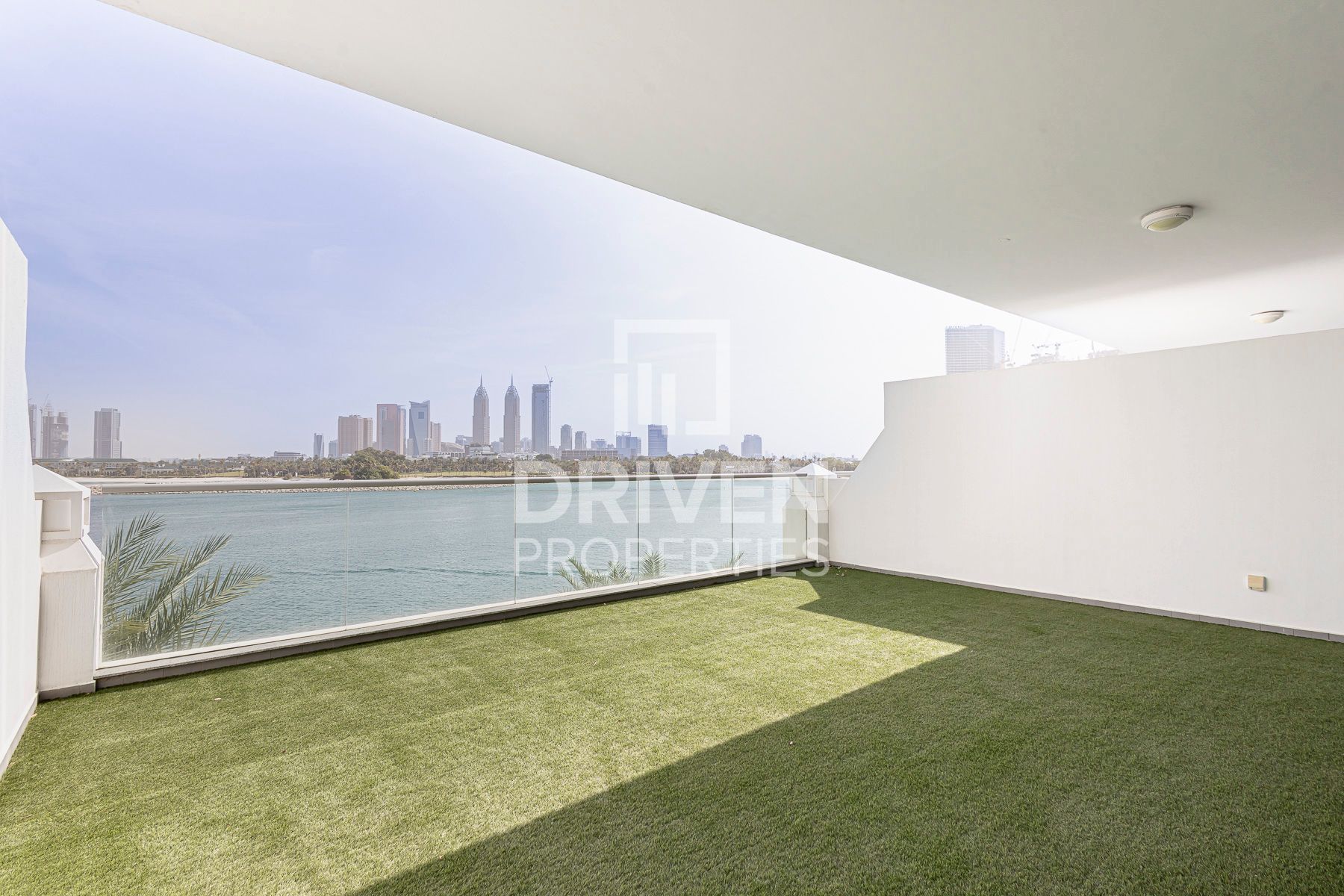 1 bedroom apartment for sale in Azure Residences | Spacious Beach Access Sea and Pool View 1 bedroom apartment for sale in Azure Residences. Spacious Beach Access Sea and Pool View