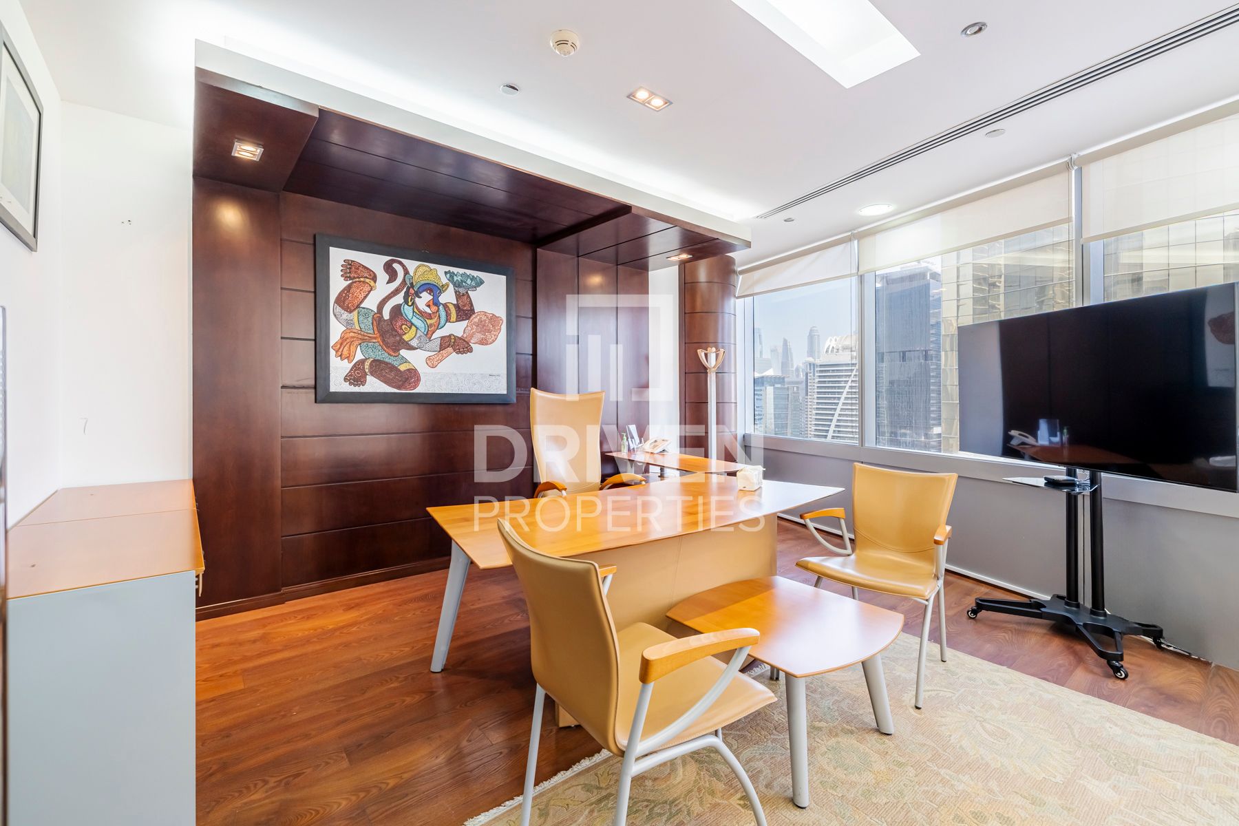 Combined 1471 sqft Fully Furnished Lake View