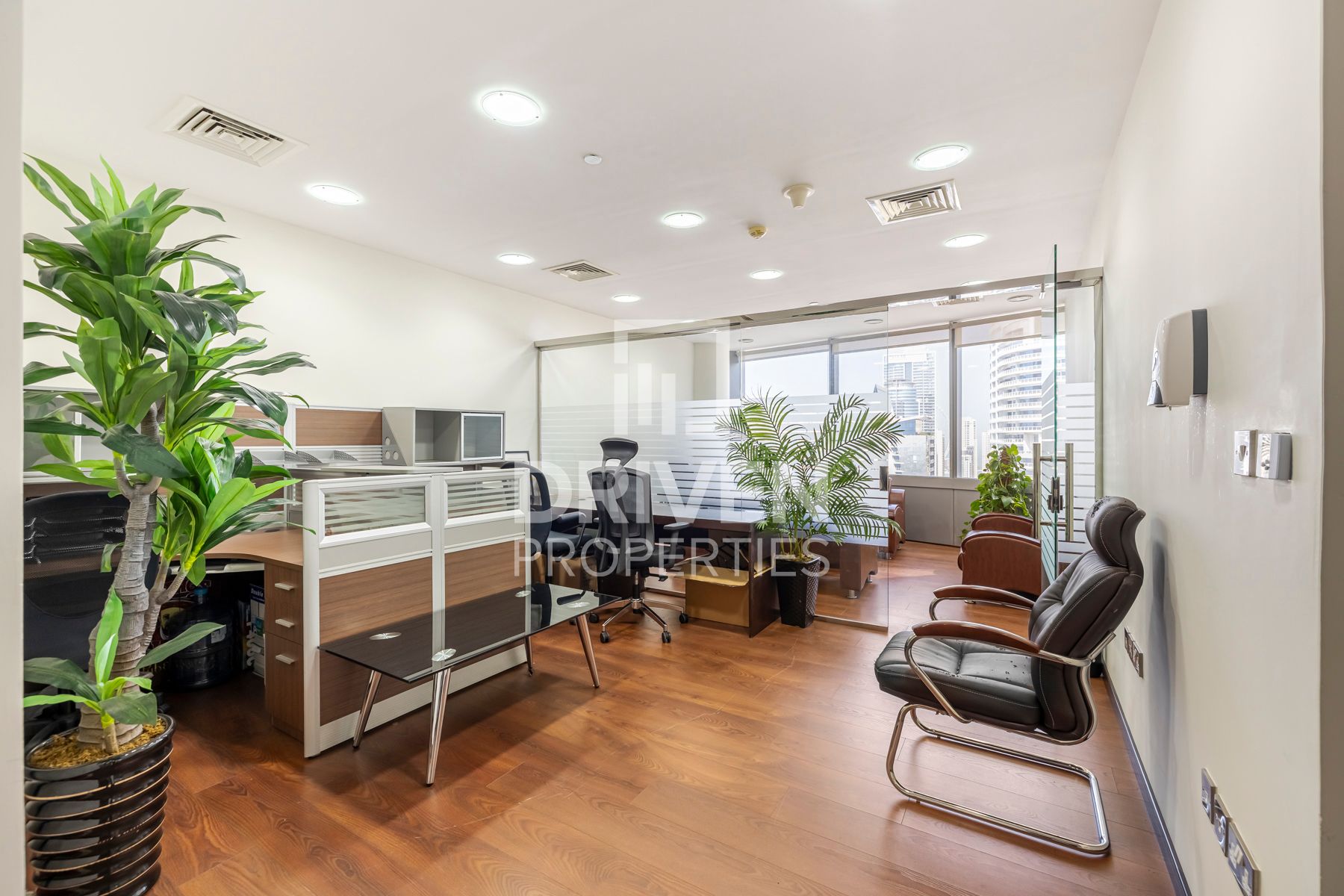 Fully Fitted Office Vacant Prime Location