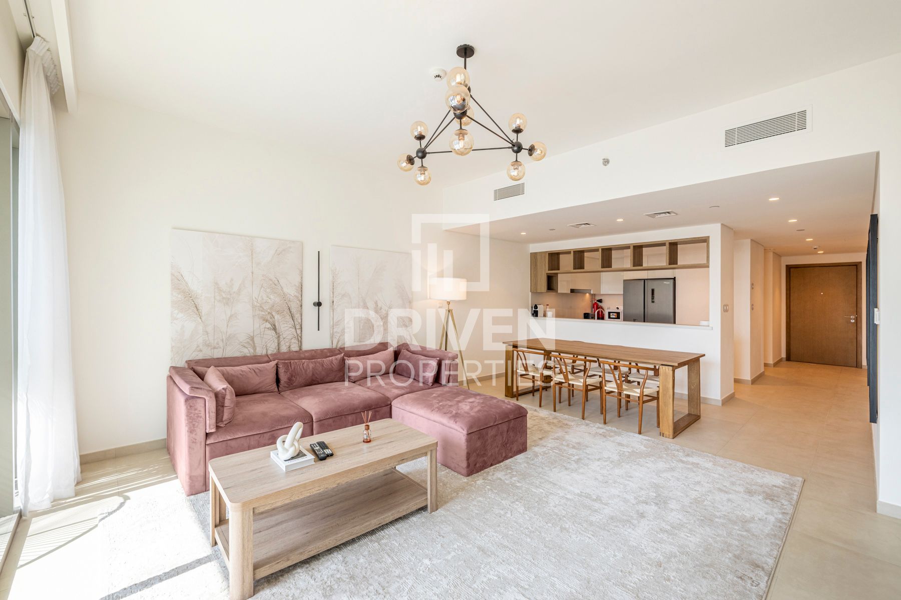 Burj Khalifa View Vacant Broad Layout