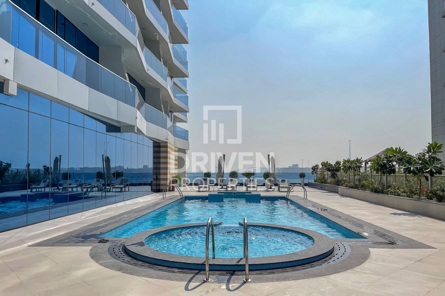 Upgraded Unit Flexible Payments 12 Cheques