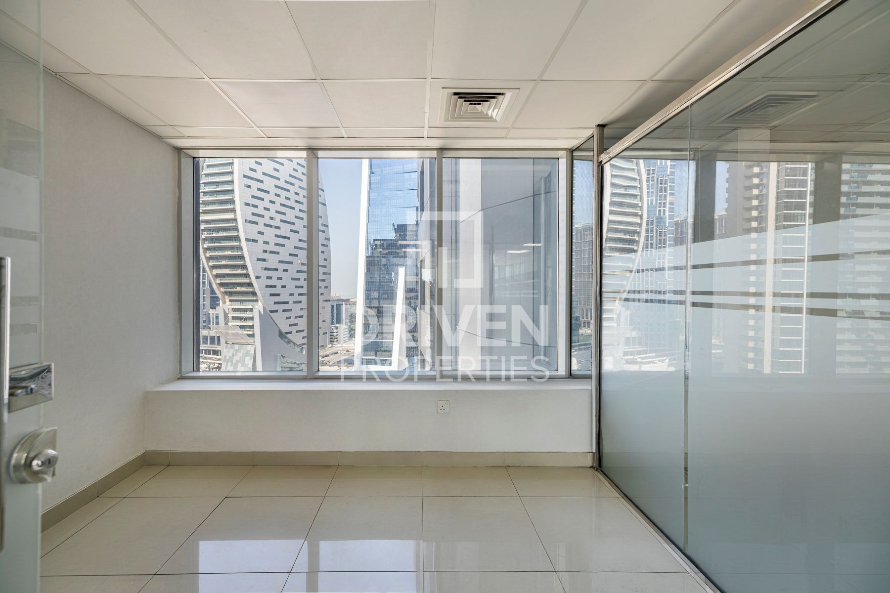 Bright Office with SZR View Prime Location