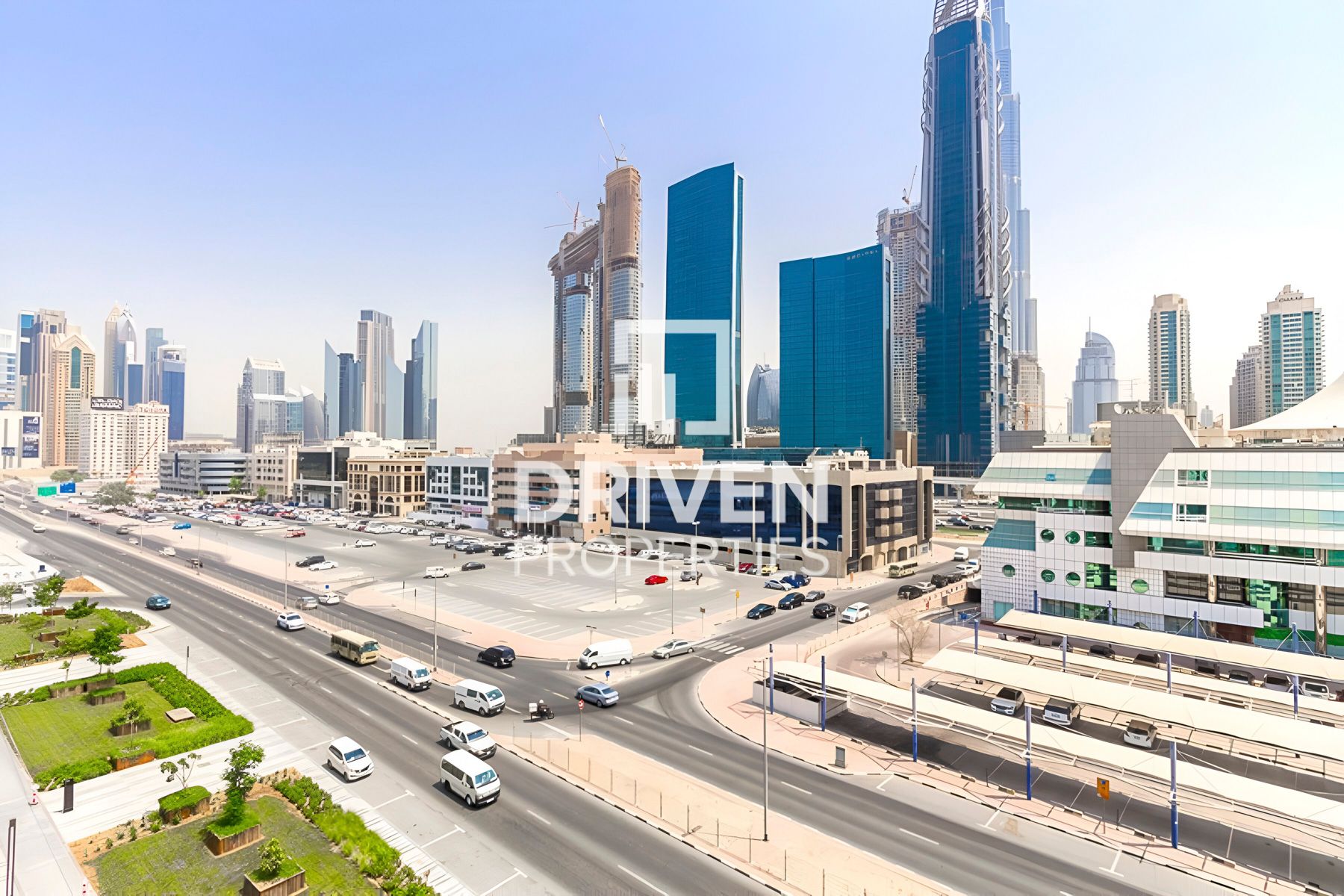 Ready to move in Mid Floor Prime Location