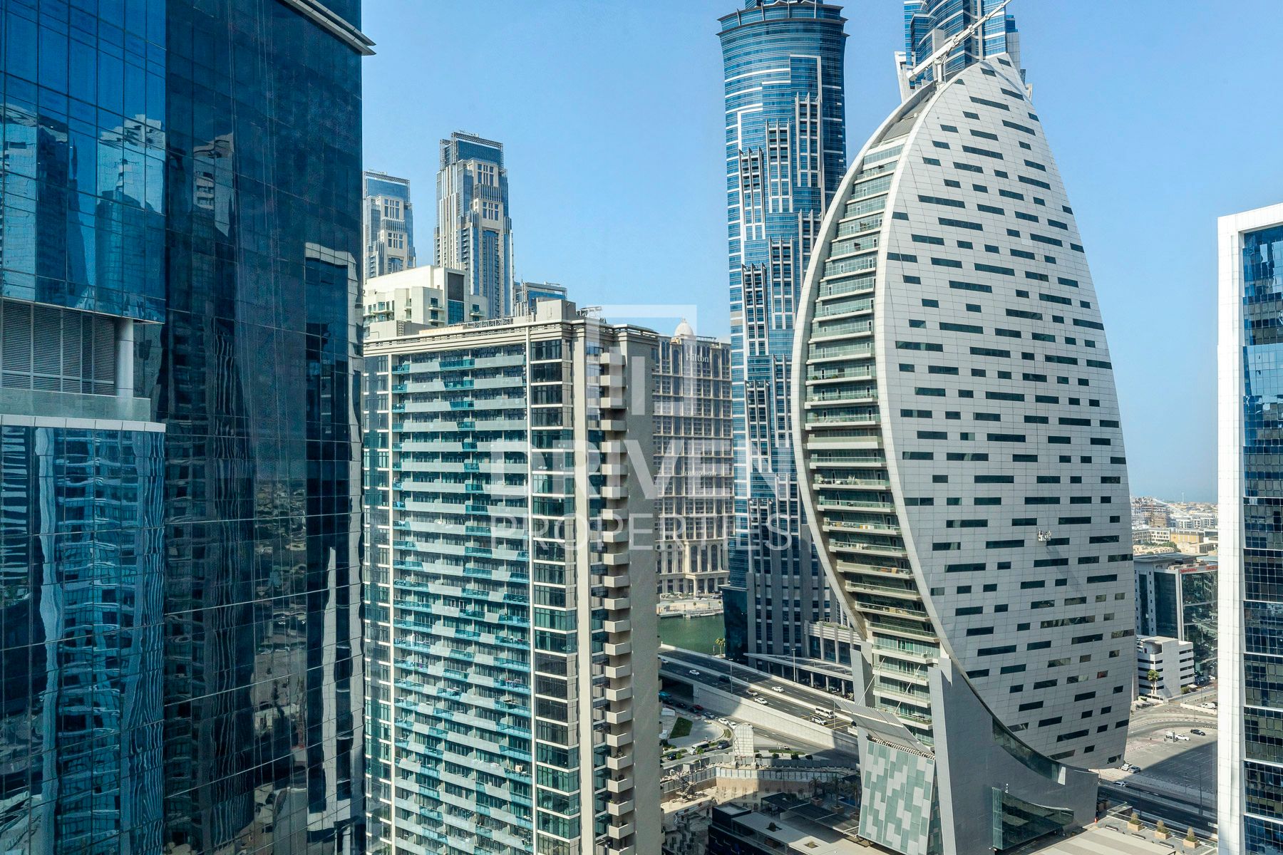 High Floor Office Skyline View Prime Location