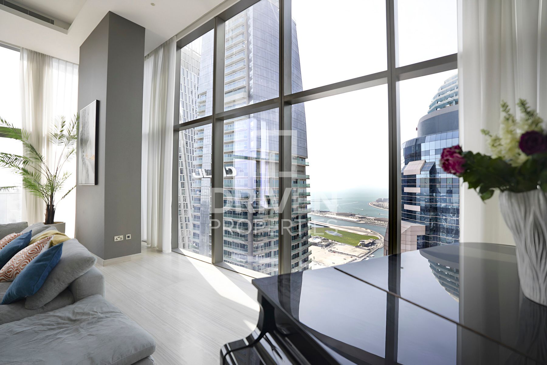 High End Unit Prime Amenities Vacant