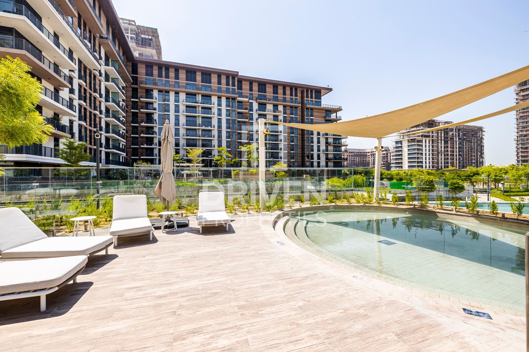 Brand New and Bright High Floor Vacant