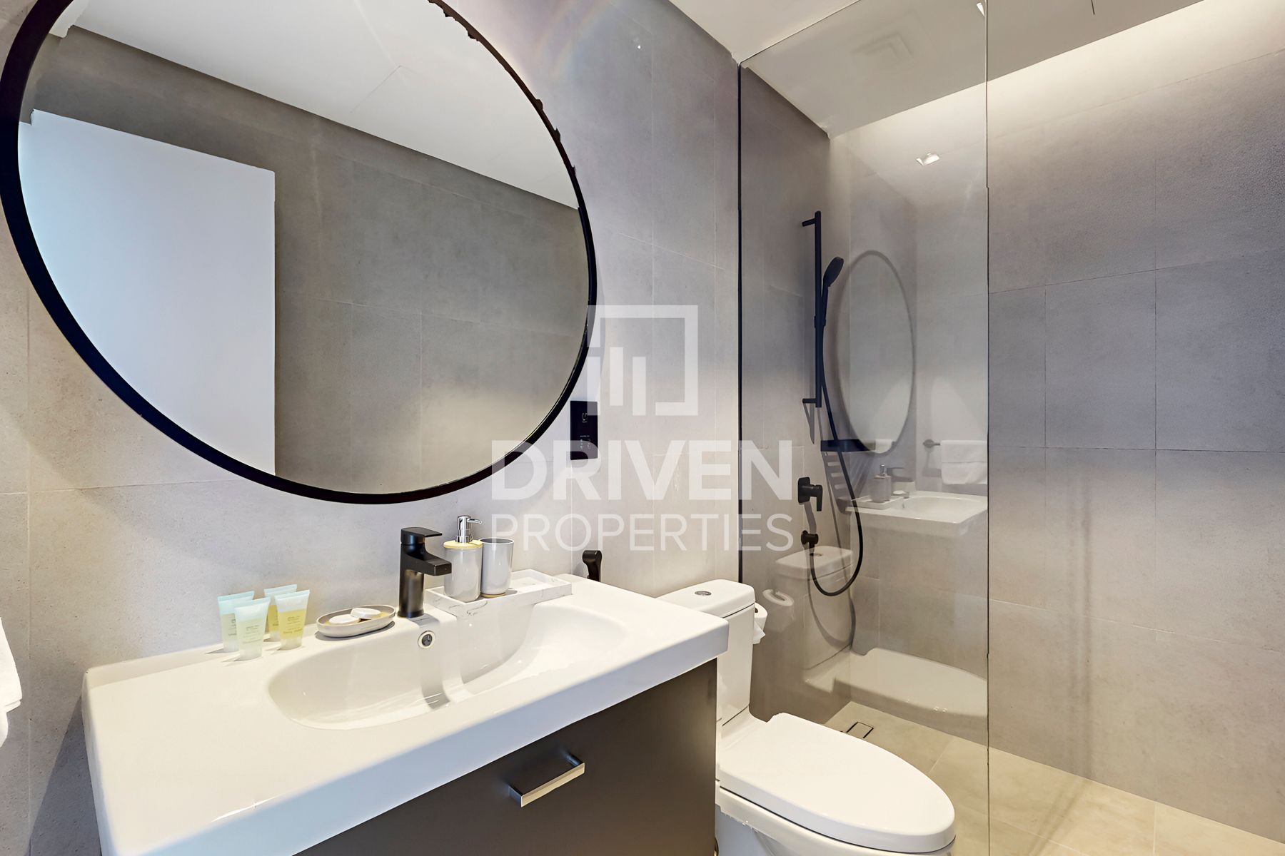 Full Canal and Burj Khalifa View Higher Floor