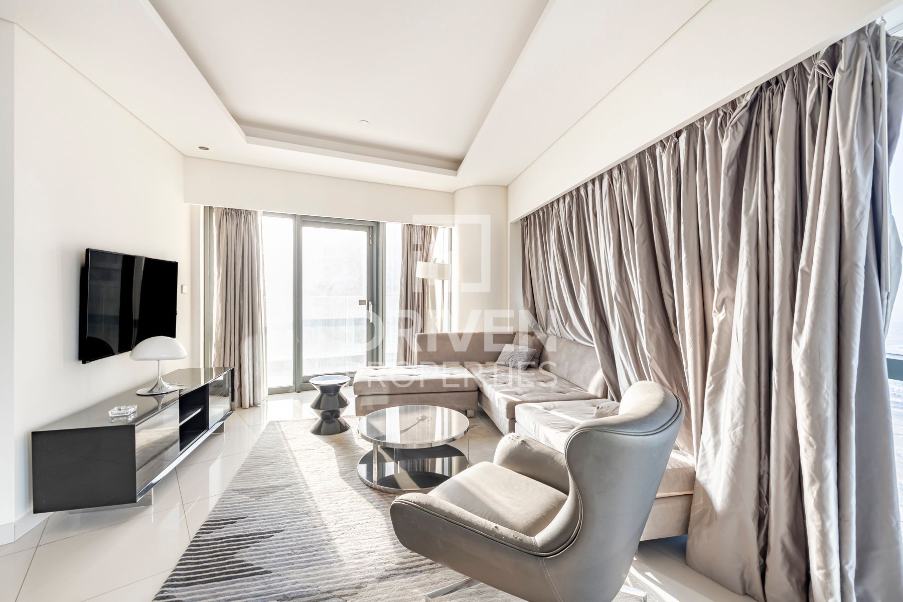 Top Floor Maids Room Furnished Creek View