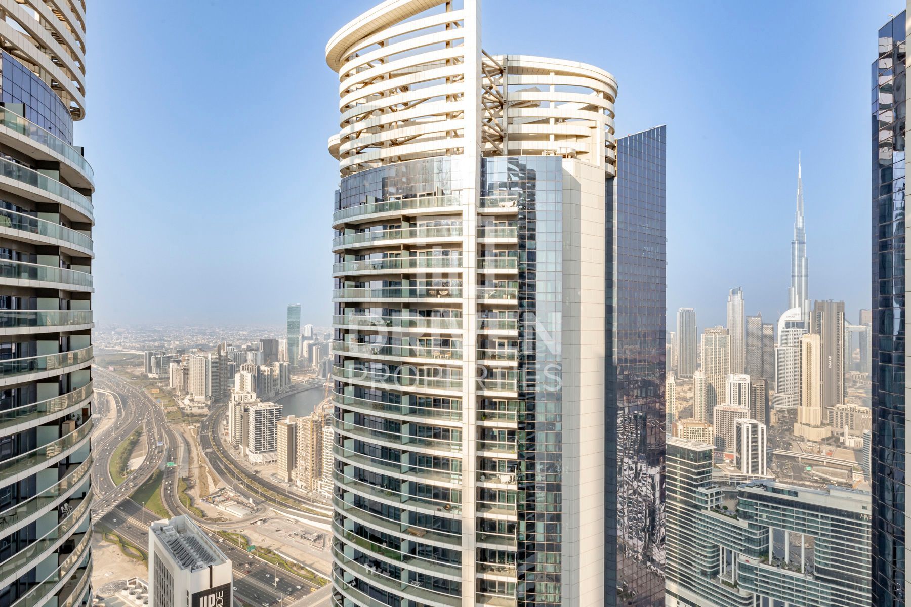 Top Floor Maids Room Furnished Creek View