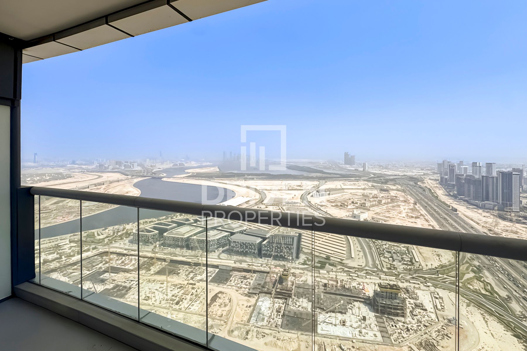 Top Floor Fully Furnished Creek View