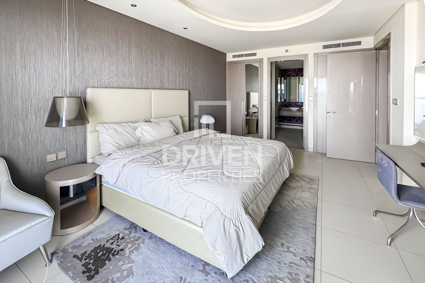 Top Floor Fully Furnished Creek View