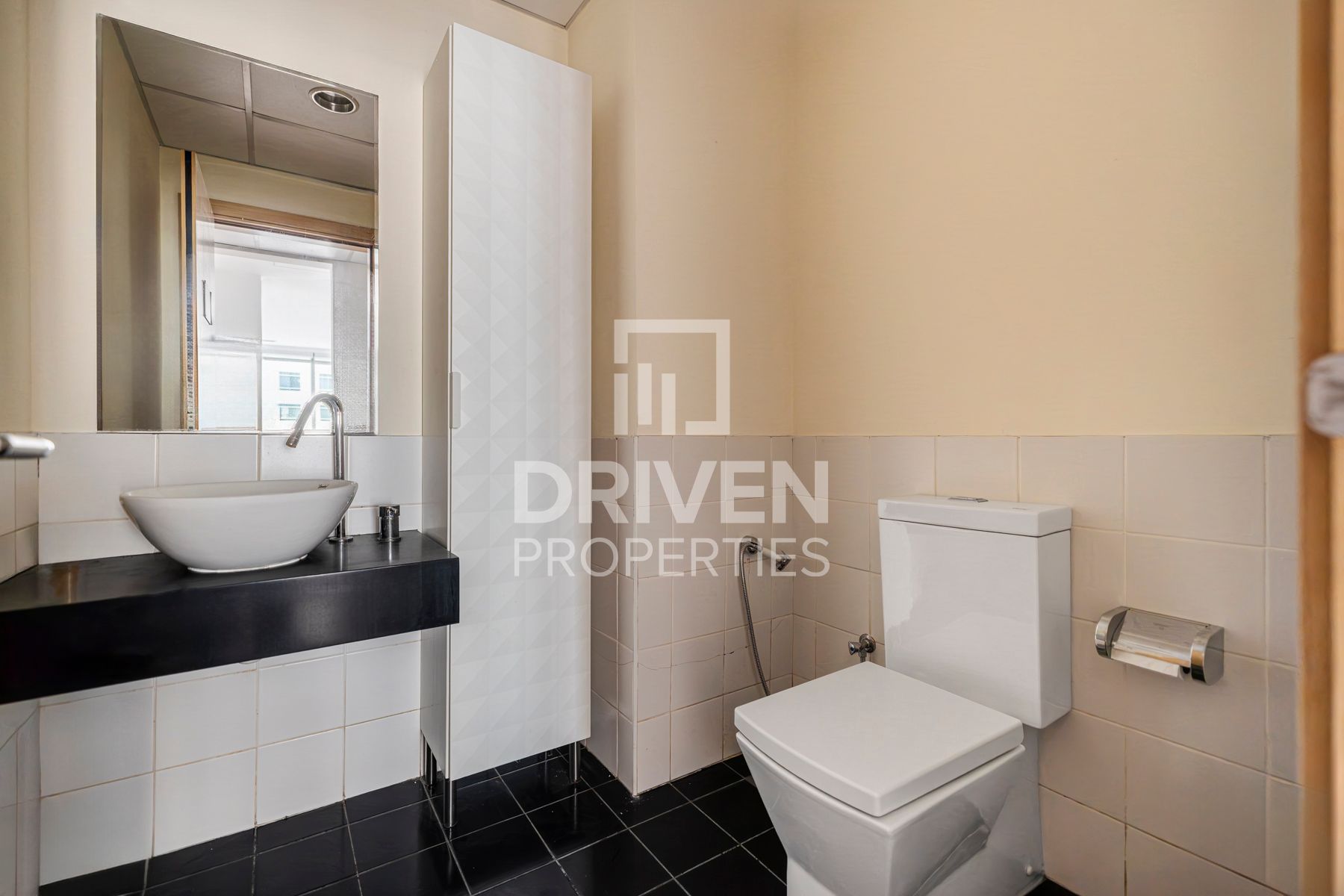 Spacious Office With Balcony and Lake View