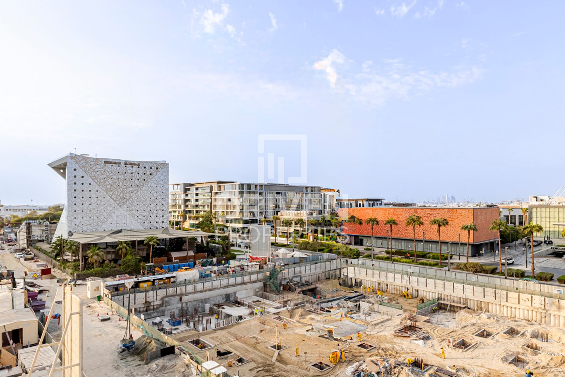 Prime Location Private Brand New Unit