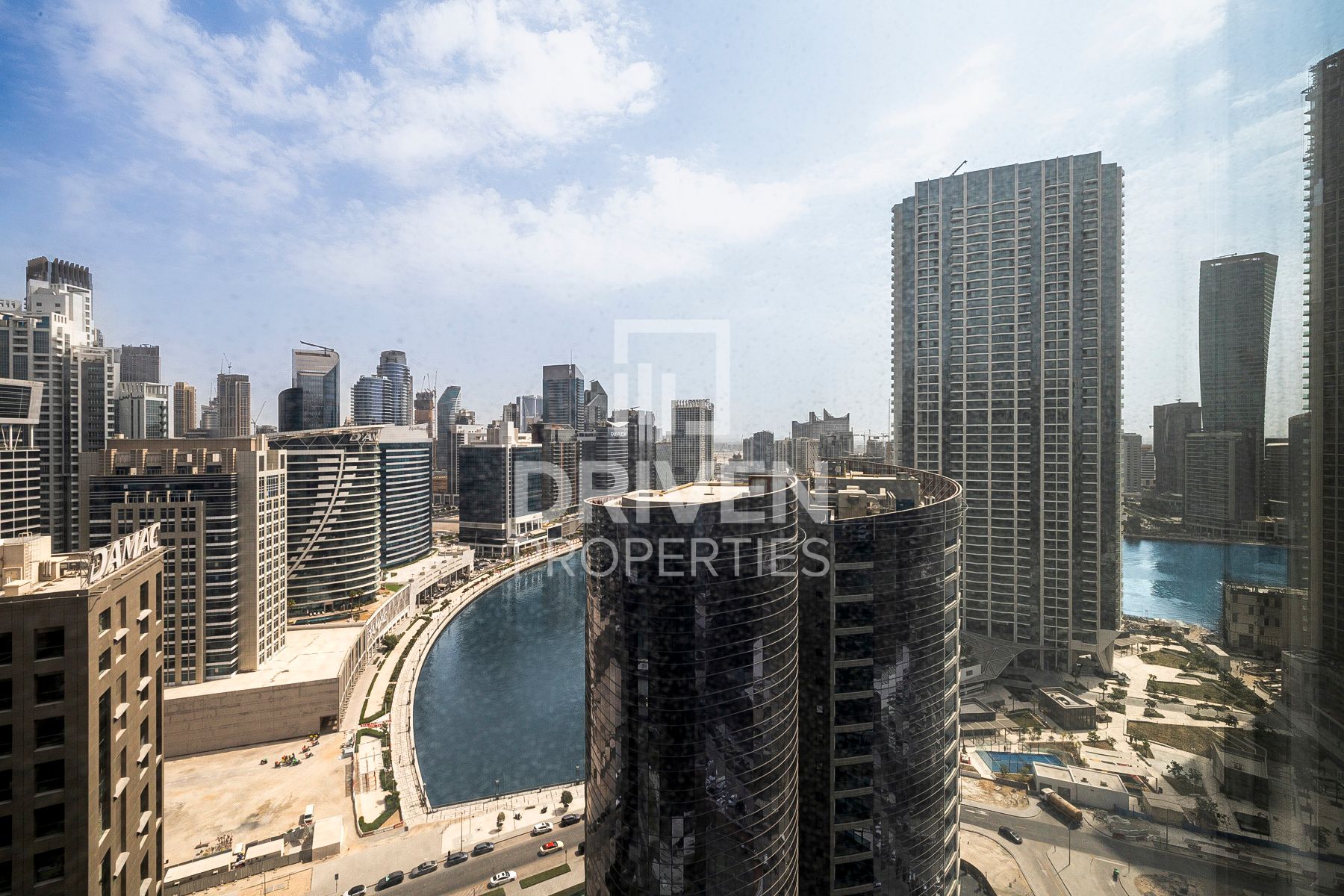 Prime Address Covered Parking Burj View