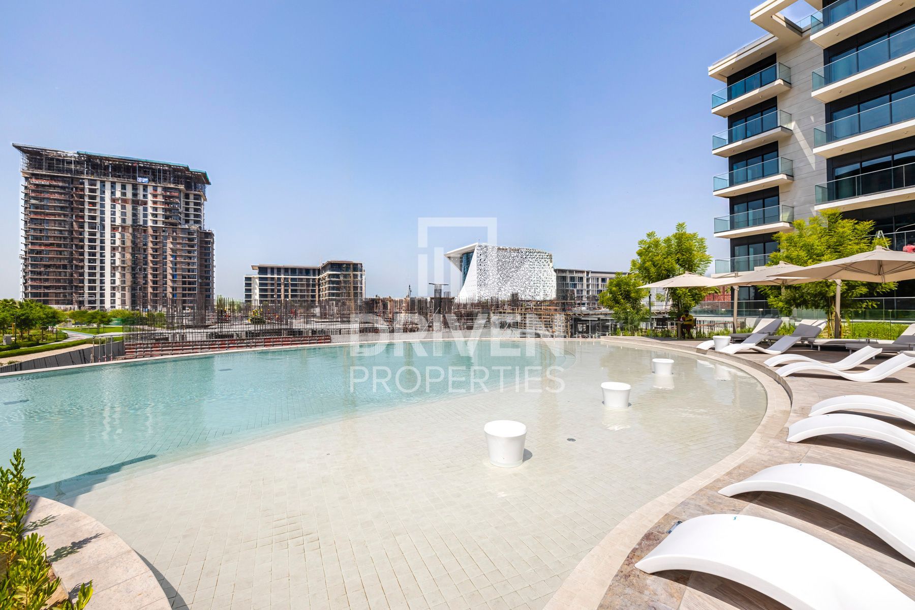 Prime Location Private Brand New Unit