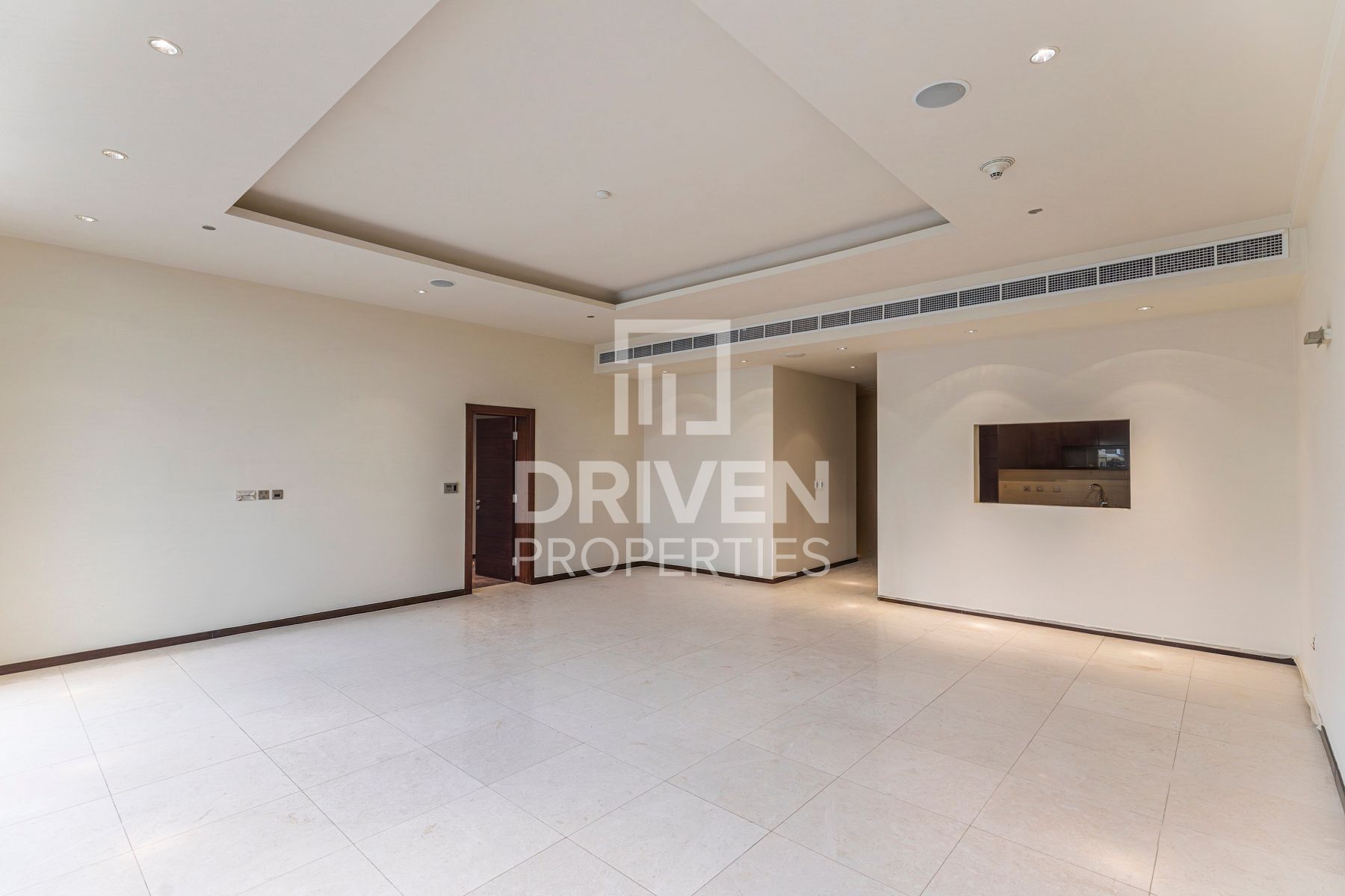 3 bedroom apartment for rent in Sapphire | Spacious Ready to Move In Prime Location 3 bedroom apartment for rent in Sapphire. Spacious Ready to Move In Prime Location