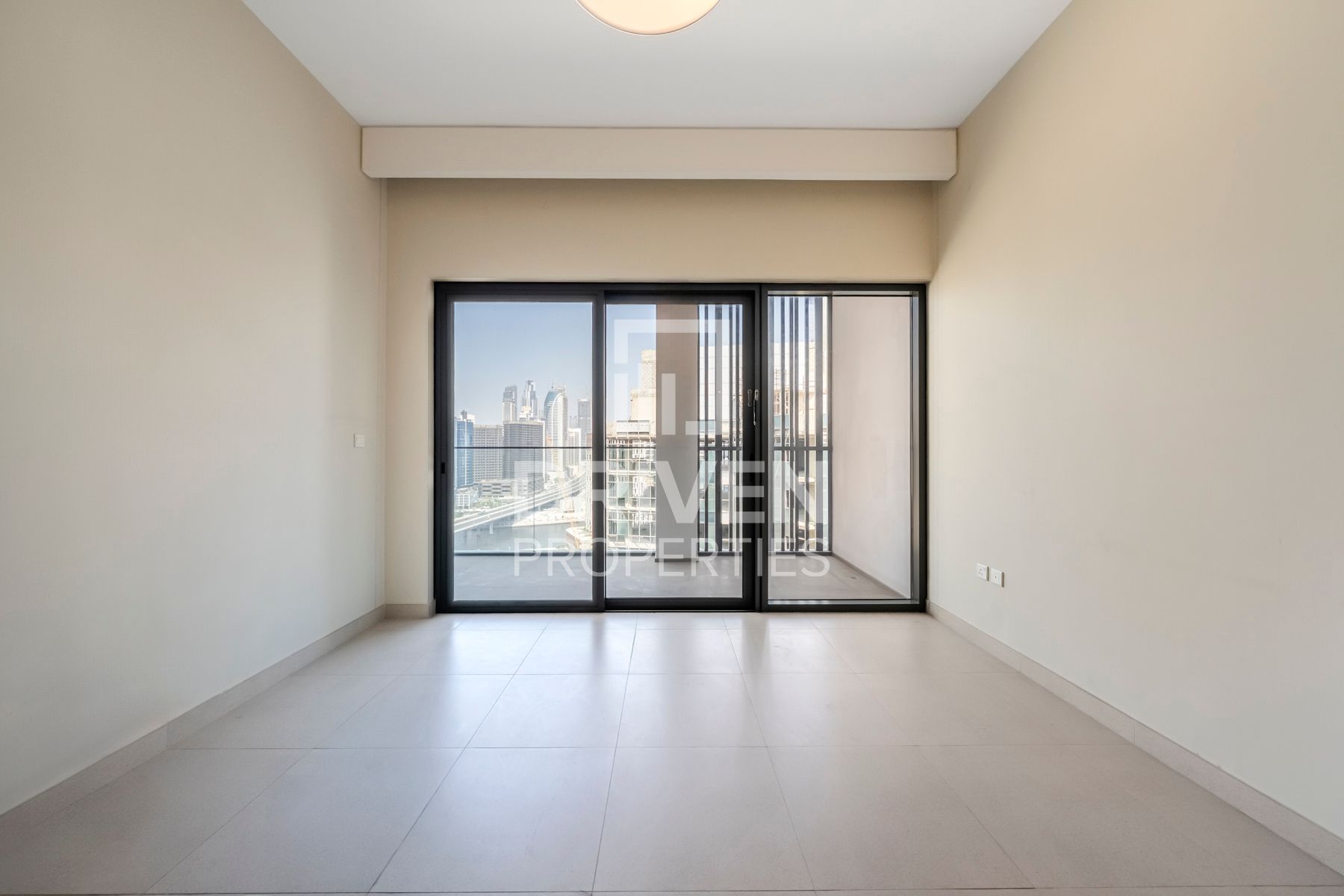 High Floor Burj View Newly Built Prime Area