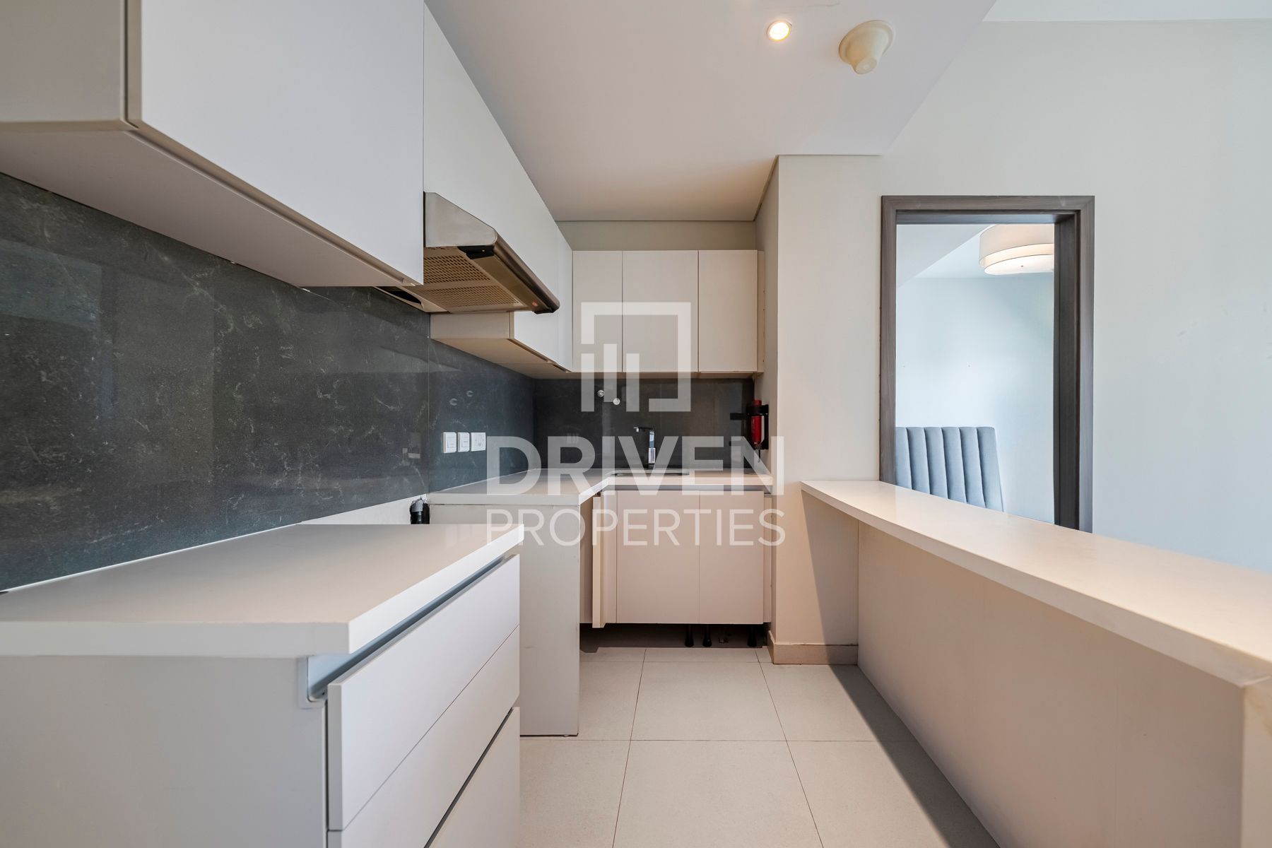 High Floor Burj View Newly Built Prime Area