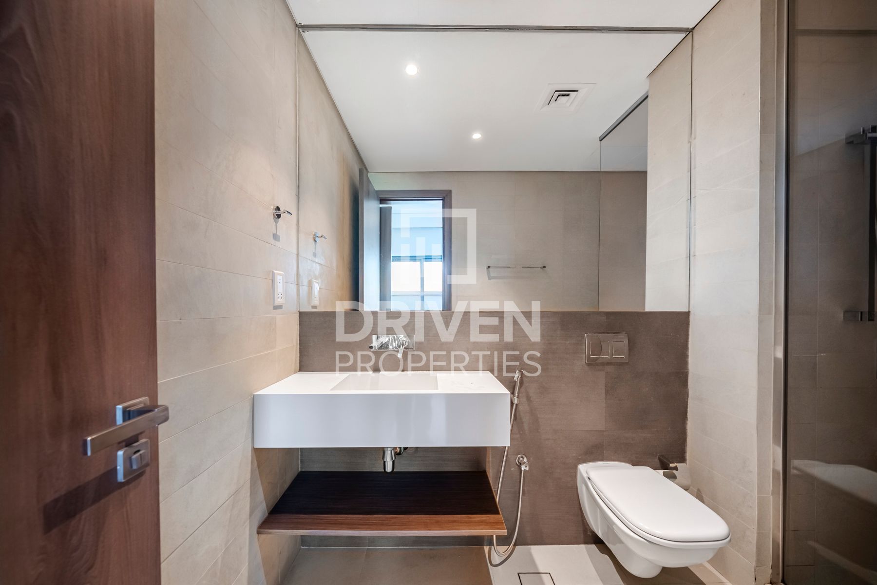 High Floor Burj View Newly Built Prime Area