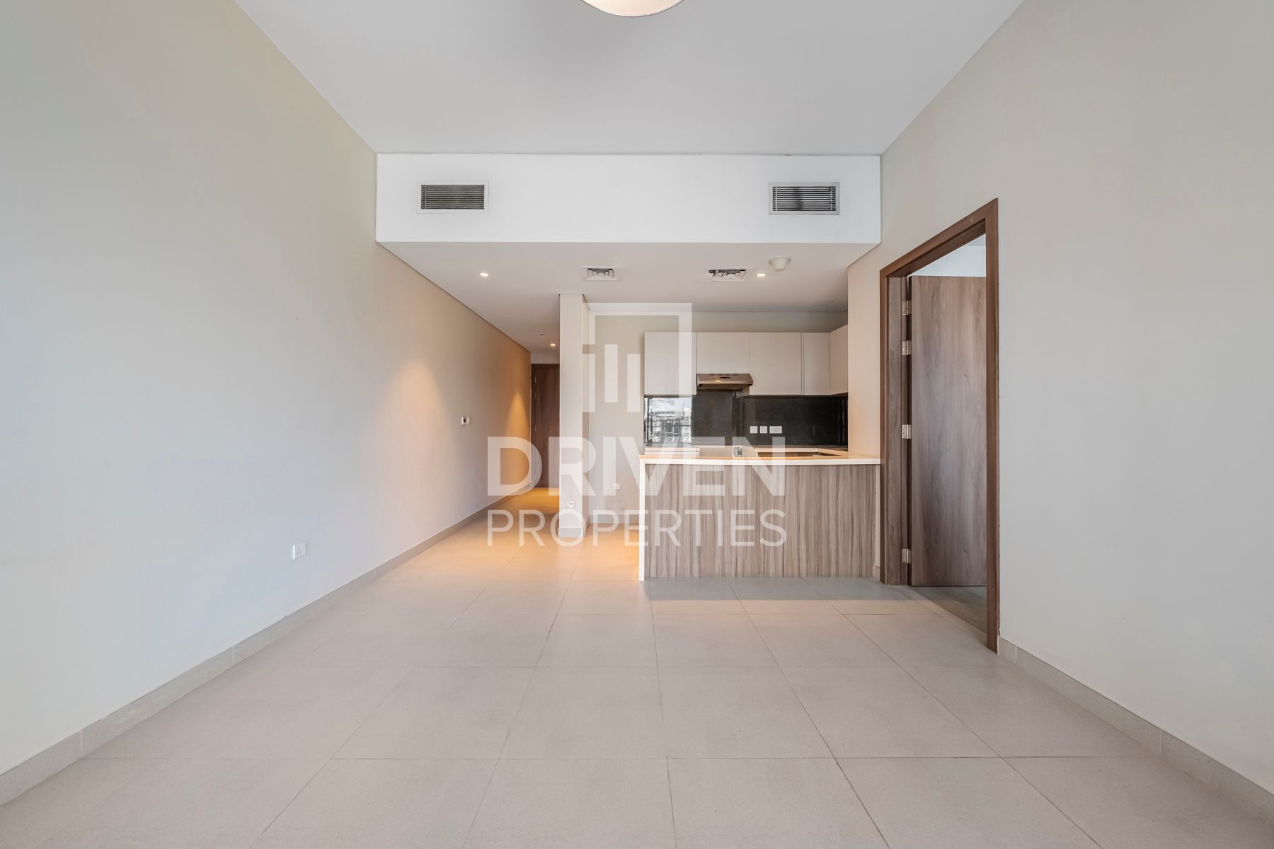 High Floor Burj View Newly Built Prime Area