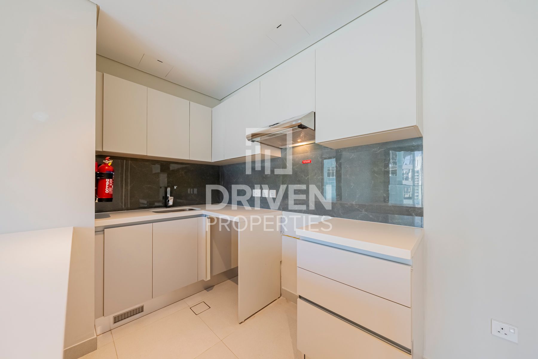 Burj Khalifa View Mid Floor Prime Amenities