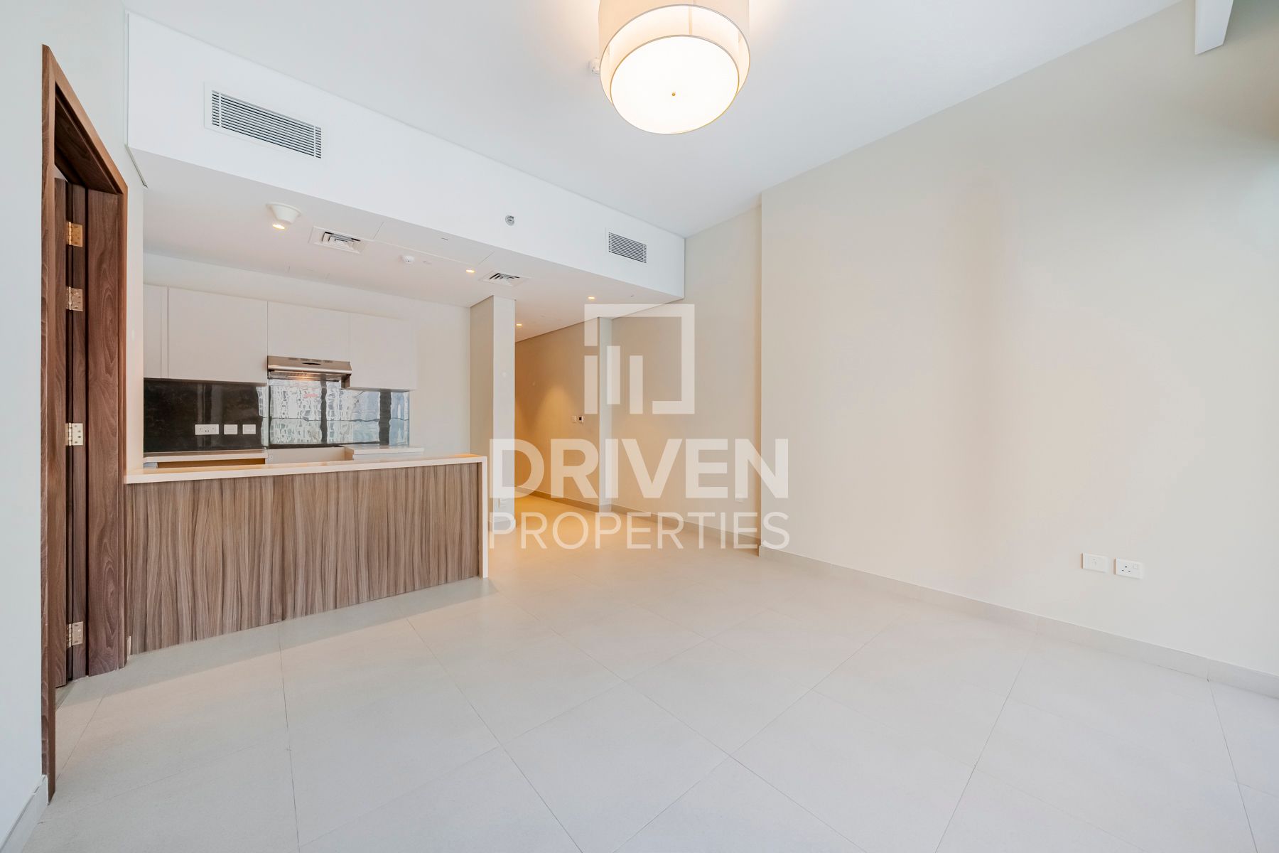 Burj Khalifa View Mid Floor Prime Amenities