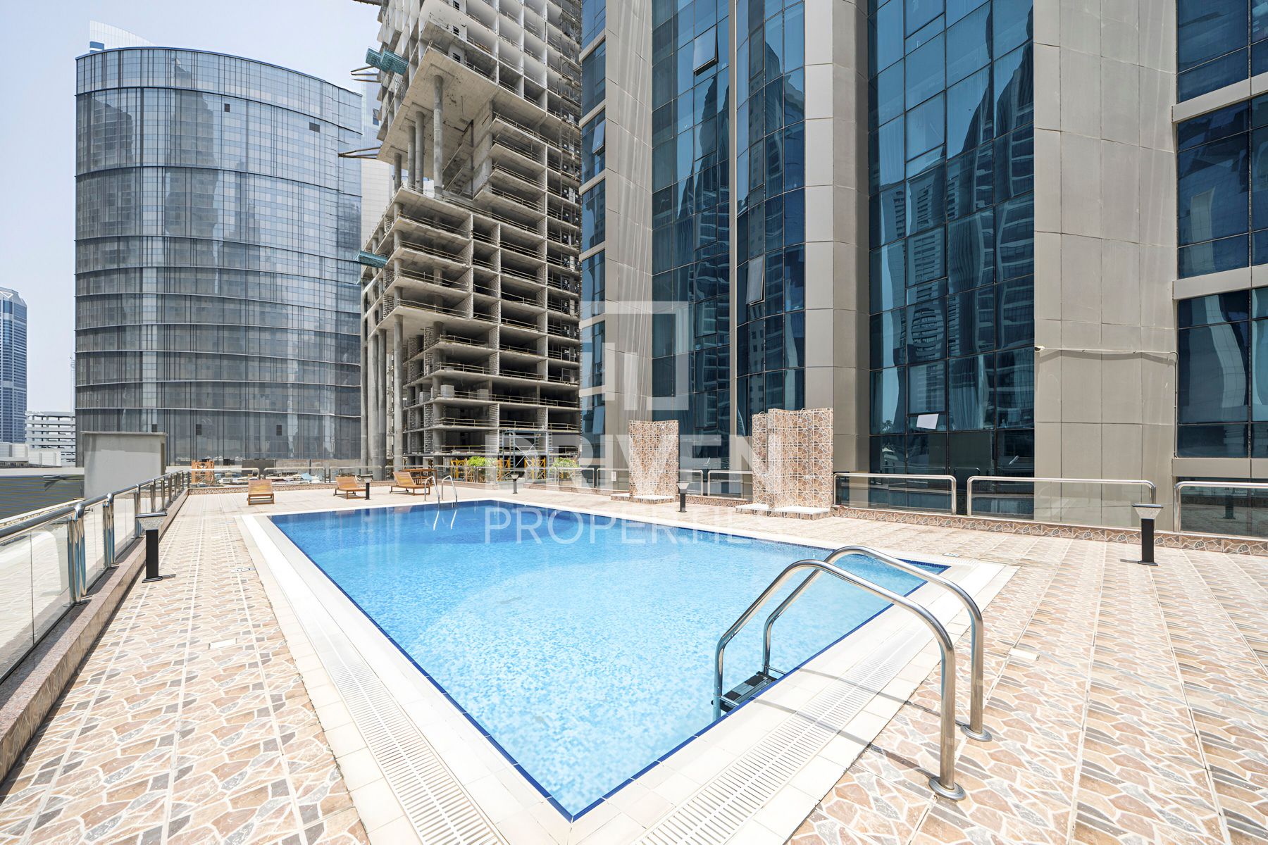 Near to Metro Station Vacant Unique Layout