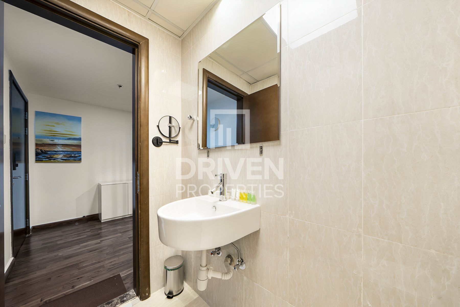 Near to Metro Station Vacant Unique Layout